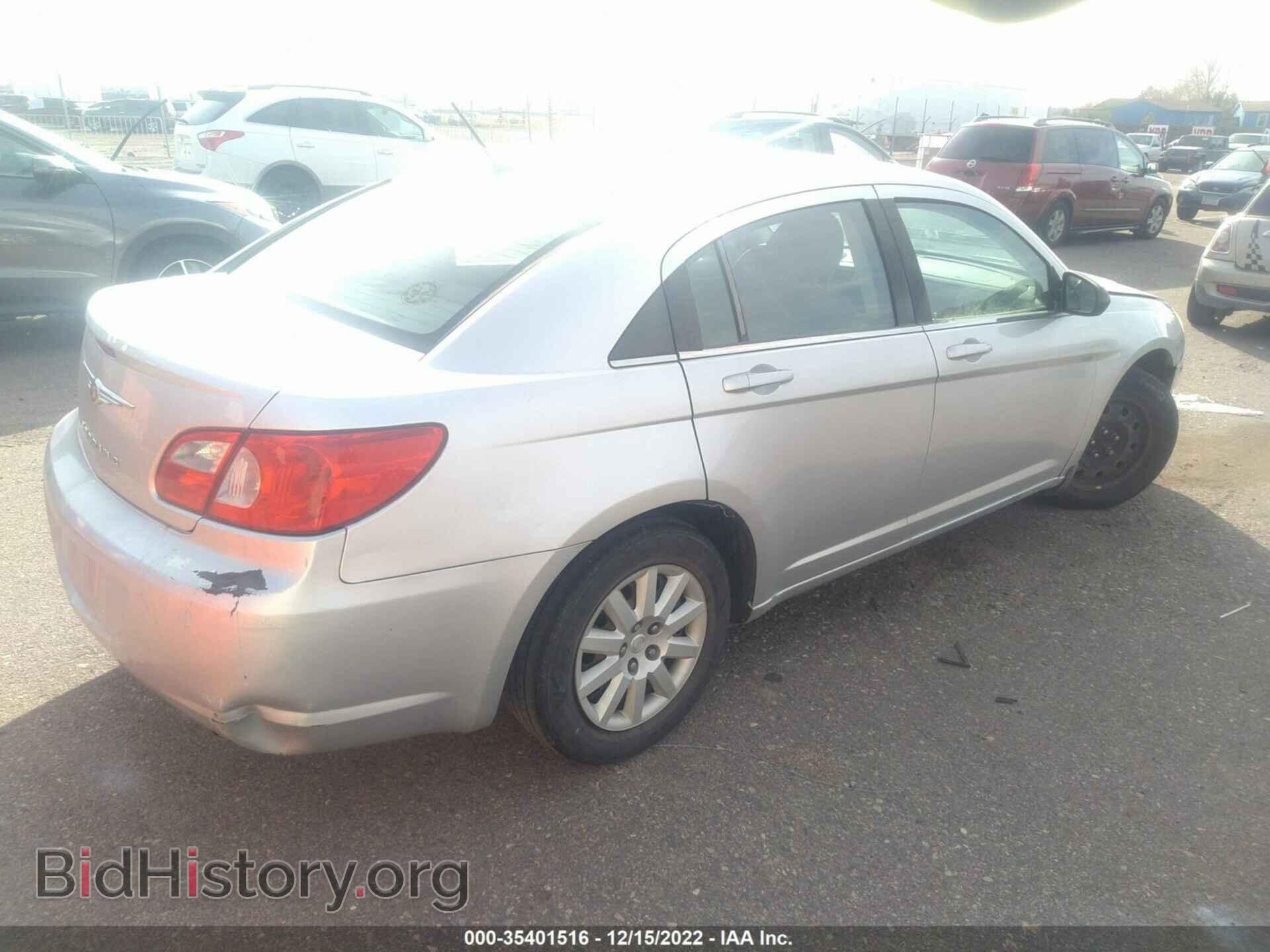 2008 CHRYSLER SEBRING - VIN: 1C3LC46K48N112131 - Фото 4