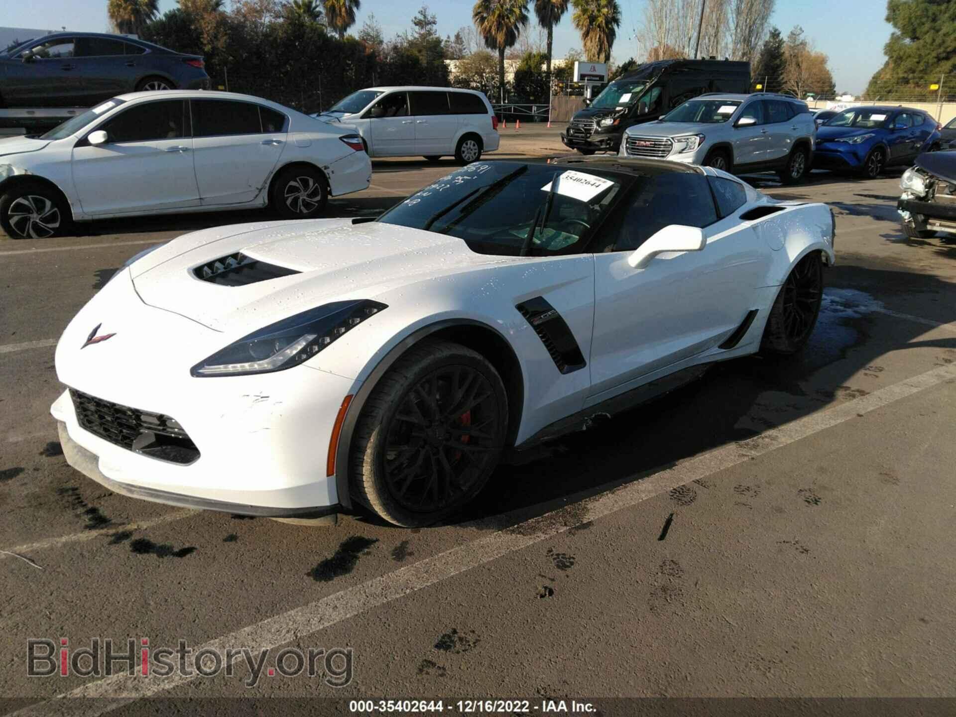 2017 CHEVROLET CORVETTE - VIN: 1G1YN2D68H5605700 - Фото 2