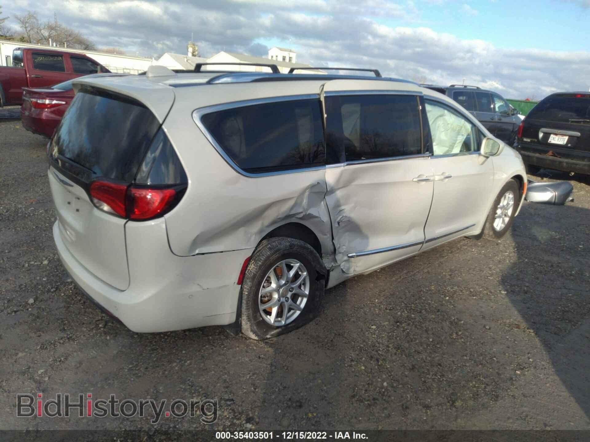2020 CHRYSLER PACIFICA - VIN: 2C4RC1BG9LR271082 - Фото 4