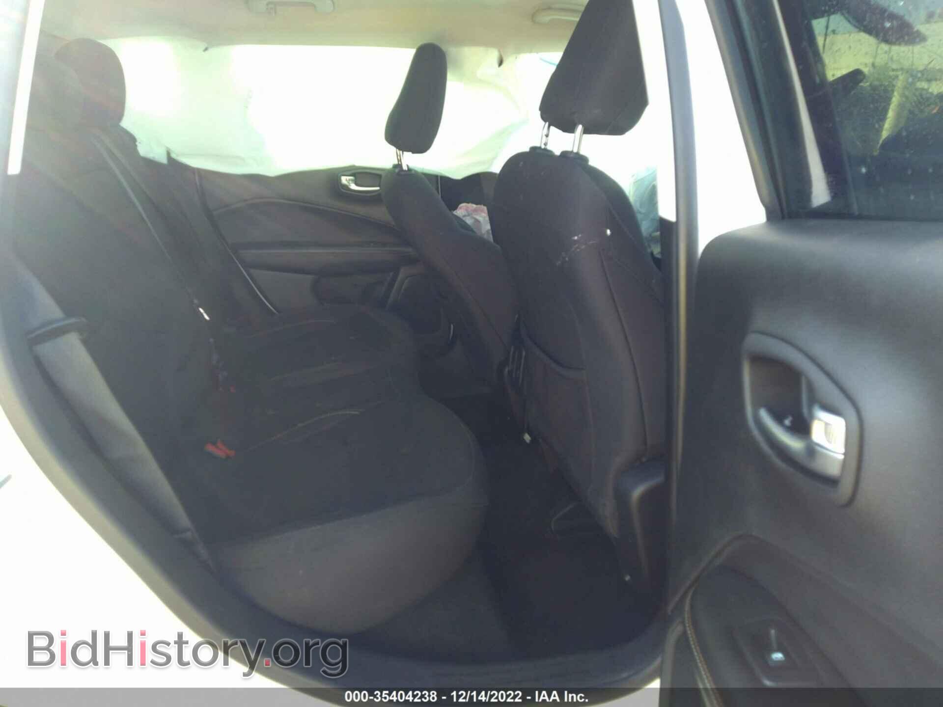 2019 JEEP COMPASS - VIN: 3C4NJCAB8KT715716 - Фото 8