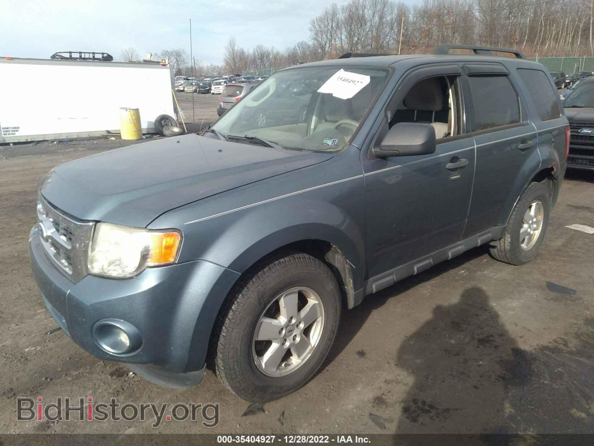 2011 FORD ESCAPE - VIN: 1FMCU9DG5BKA85692 - Фото 2