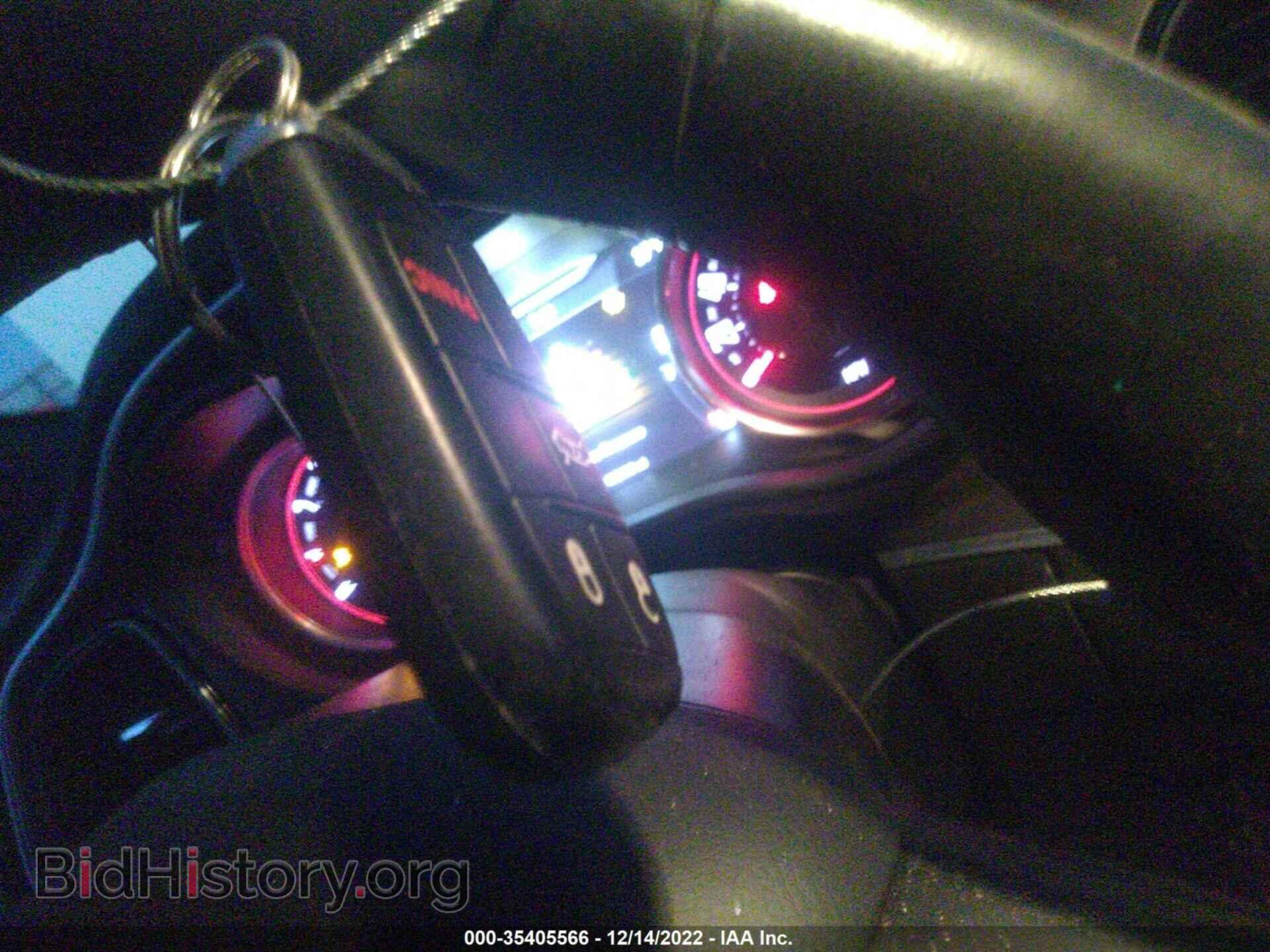 2017 DODGE CHALLENGER - VIN: 2C3CDZAG2HH618112 - Фото 11