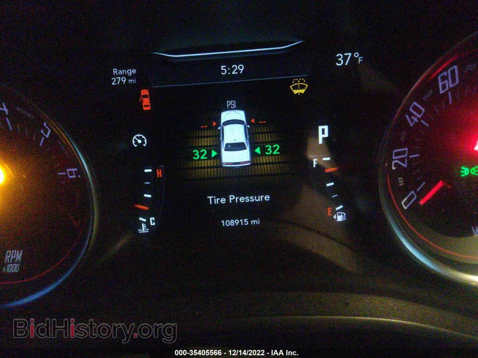 2017 DODGE CHALLENGER - VIN: 2C3CDZAG2HH618112 - Фото 7