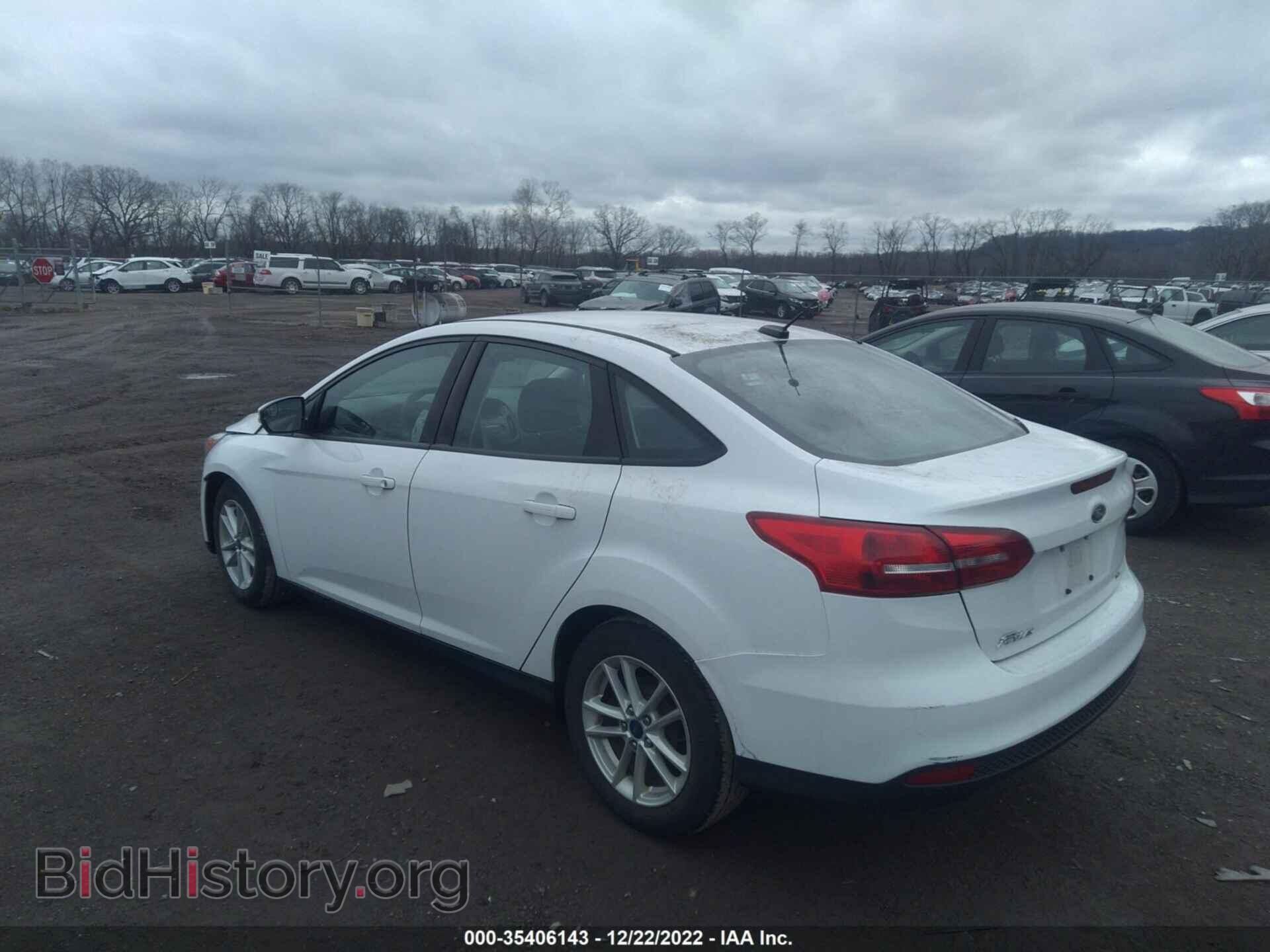 2017 FORD FOCUS - VIN: 1FADP3F24HL327976 - Photo 3