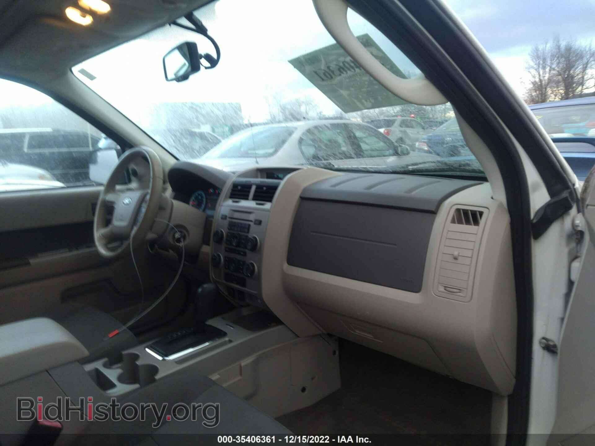 2010 FORD ESCAPE - VIN: 1FMCU9D75AKB31004 - Фото 5