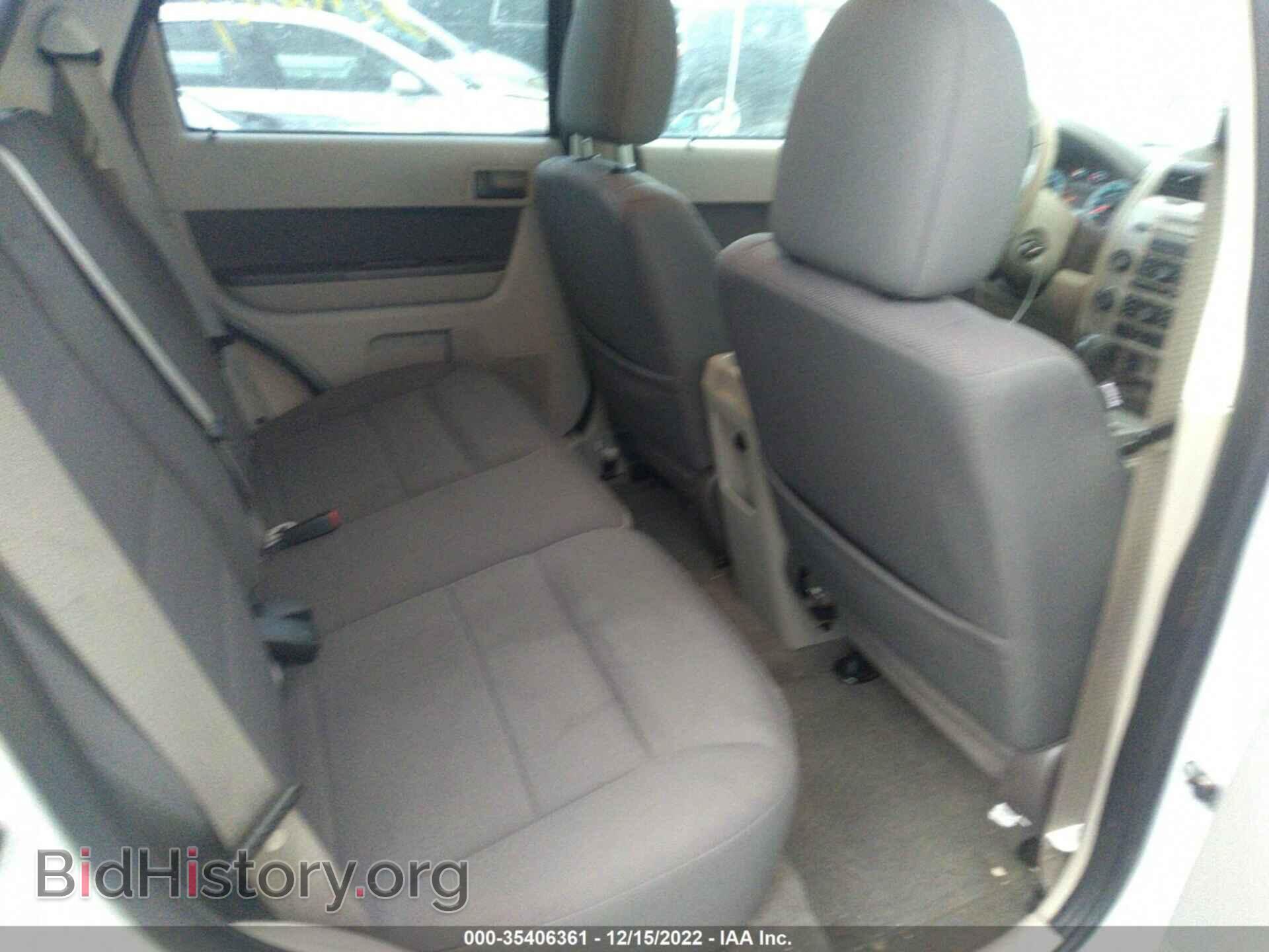 2010 FORD ESCAPE - VIN: 1FMCU9D75AKB31004 - Фото 8