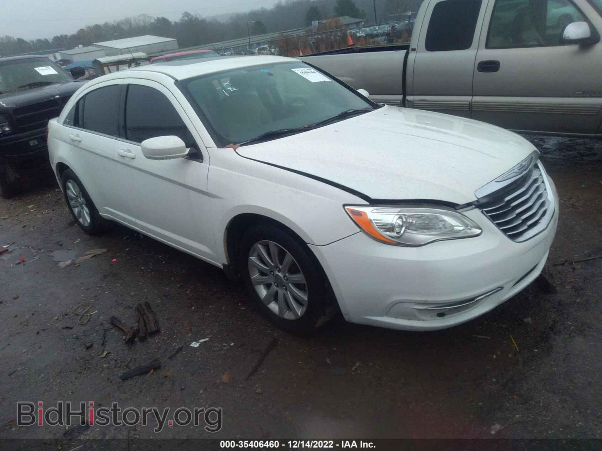 Photo 1C3BC1FG6BN504301 - CHRYSLER 200 2011
