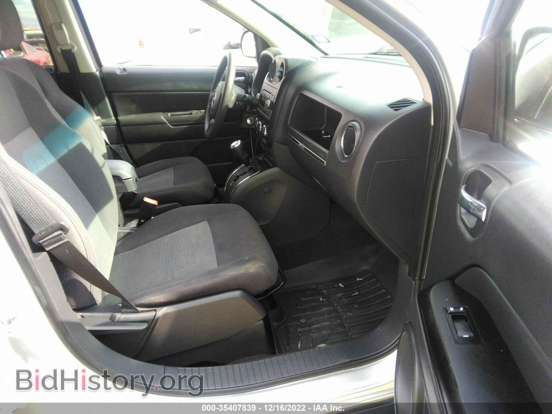 2011 JEEP COMPASS - VIN: 1J4NT1FB5BD155869 - Фото 5