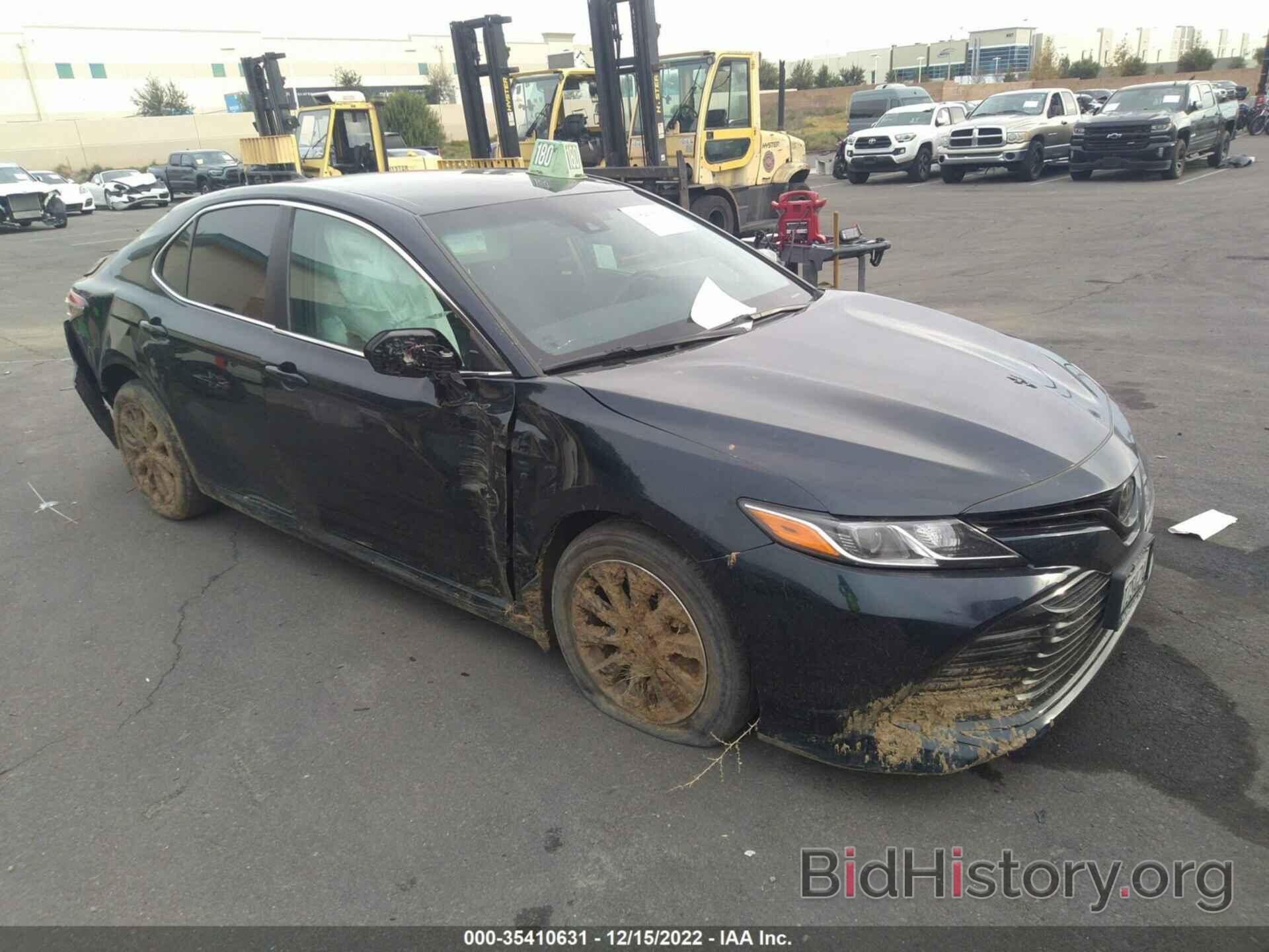 Photo 4T1C11AK3LU990683 - TOYOTA CAMRY 2020