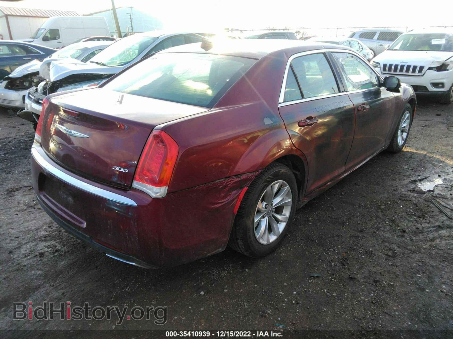 2016 CHRYSLER 300 - VIN: 2C3CCAAG9GH207583 - Фото 4