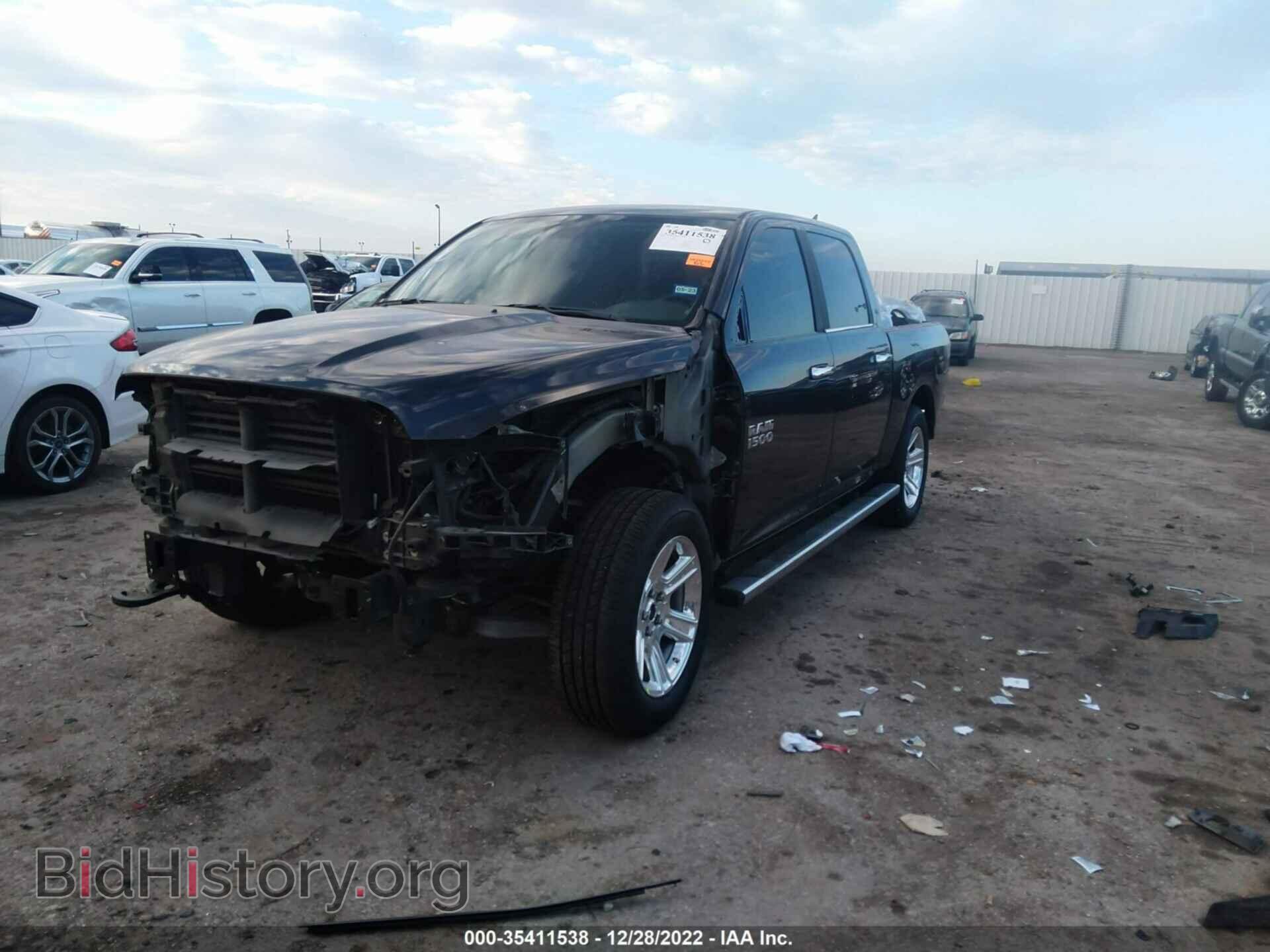 2017 RAM 1500 - VIN: 1C6RR6LT2HS867638 - Фото 2