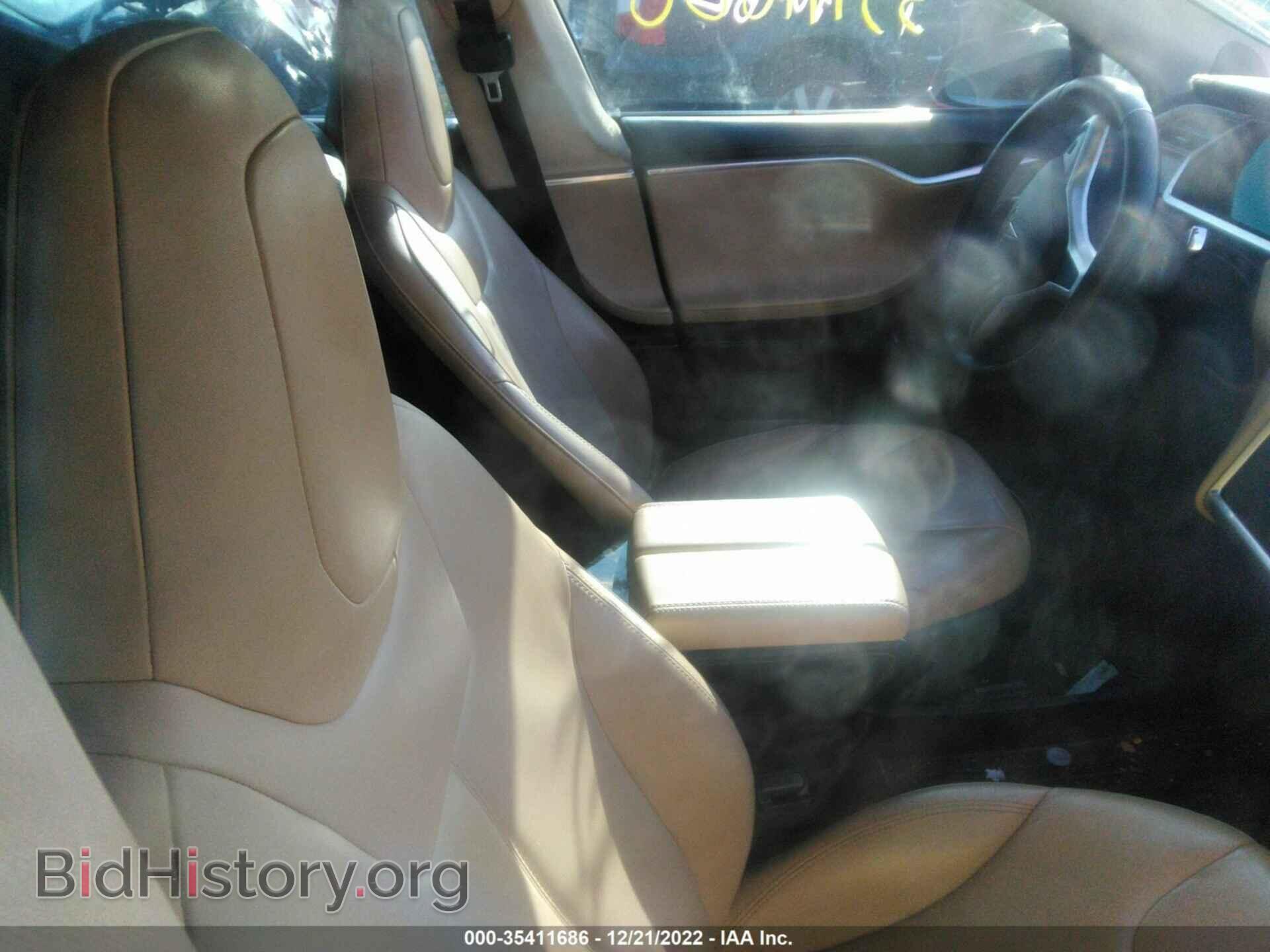 2014 TESLA MODEL S - VIN: 5YJSA1S11EFP33149 - Фото 5