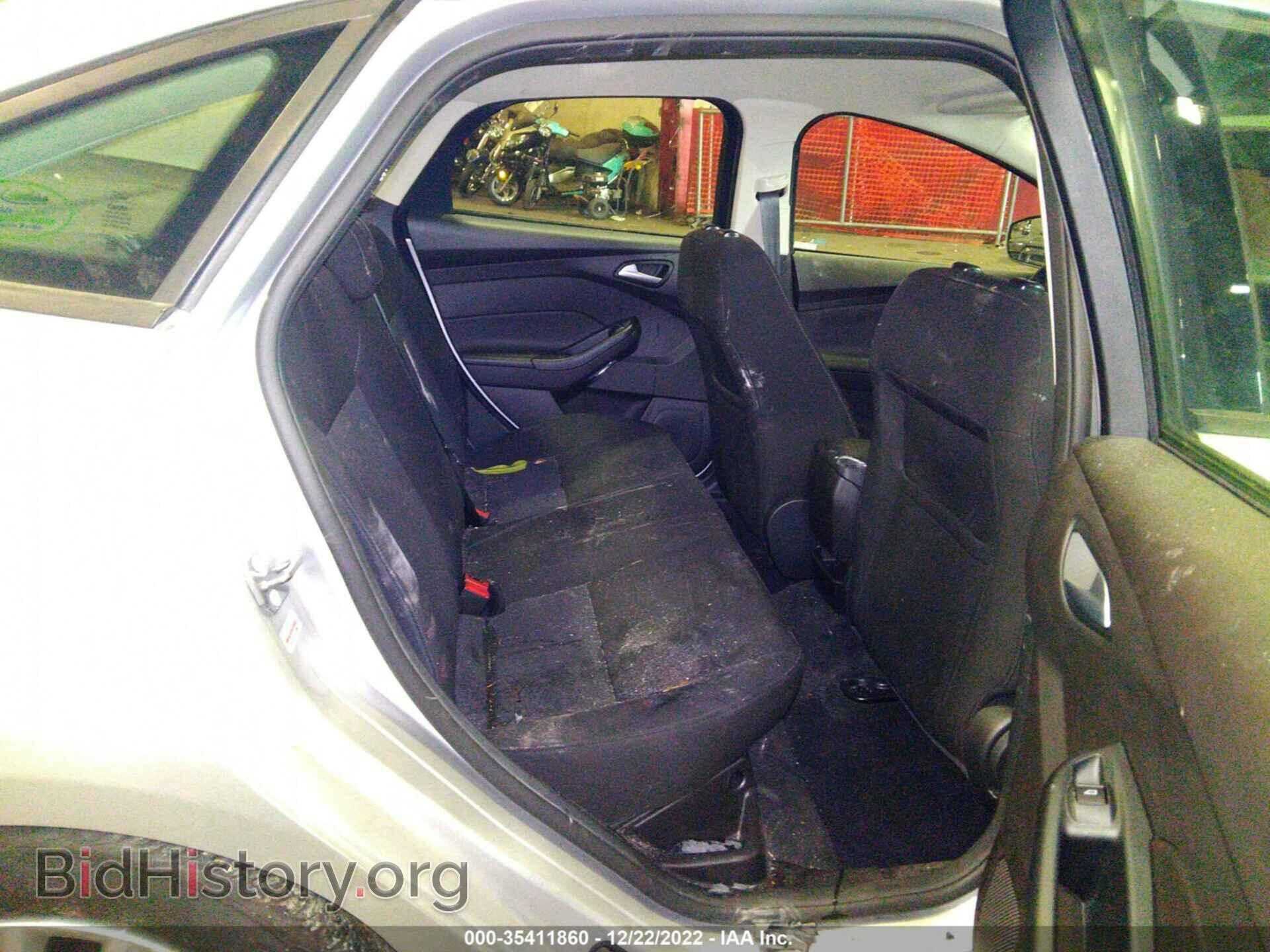 2017 FORD FOCUS - VIN: 1FADP3F25HL263897 - Фото 8