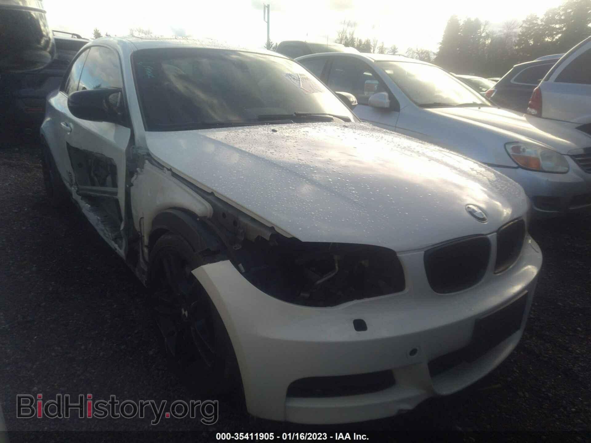 Фотография WBAUC9C59BVM09511 - BMW 1 SERIES 2011