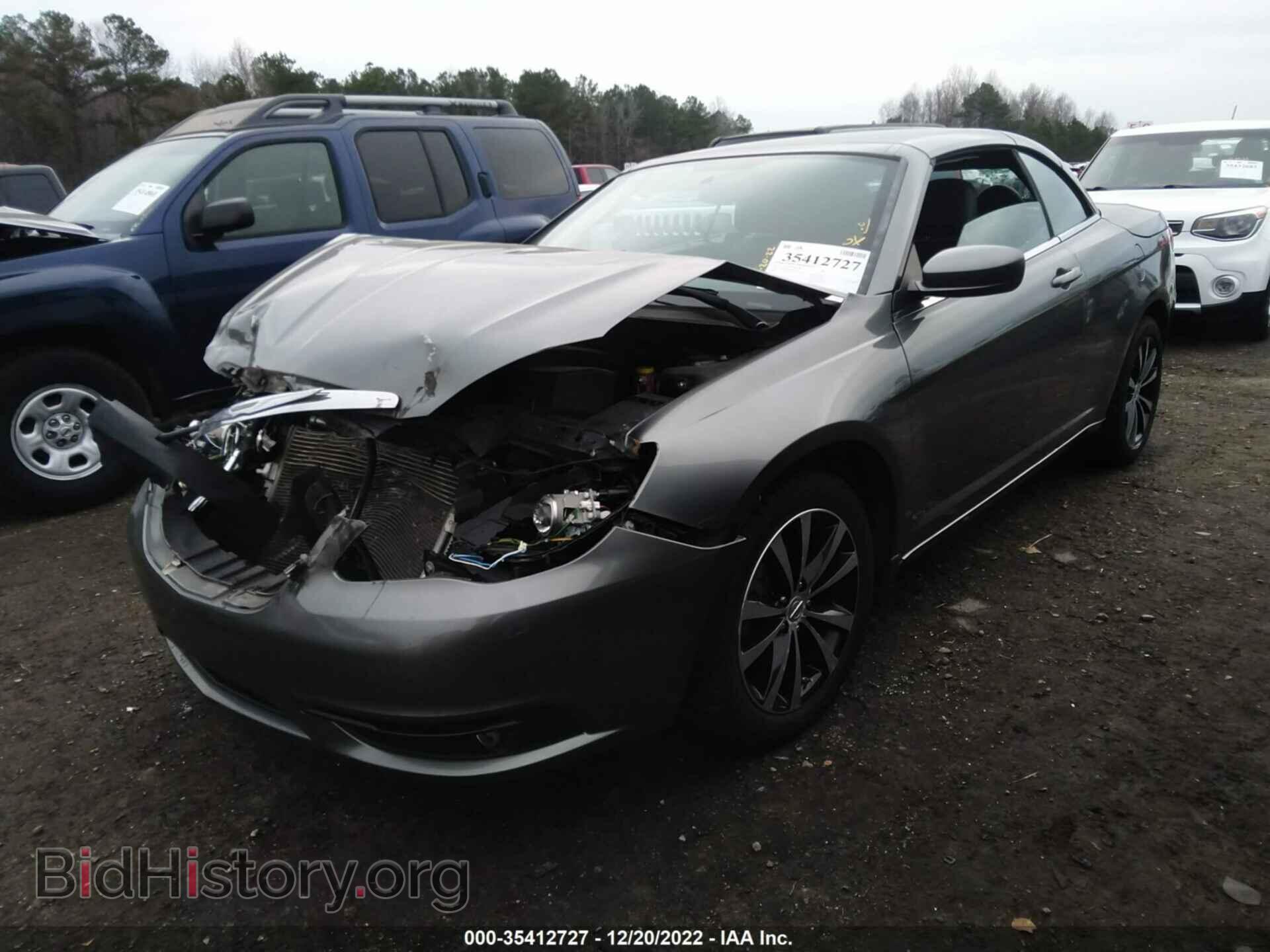 2011 CHRYSLER 200 - VIN: 1C3BC8EG6BN622861 - Фото 2