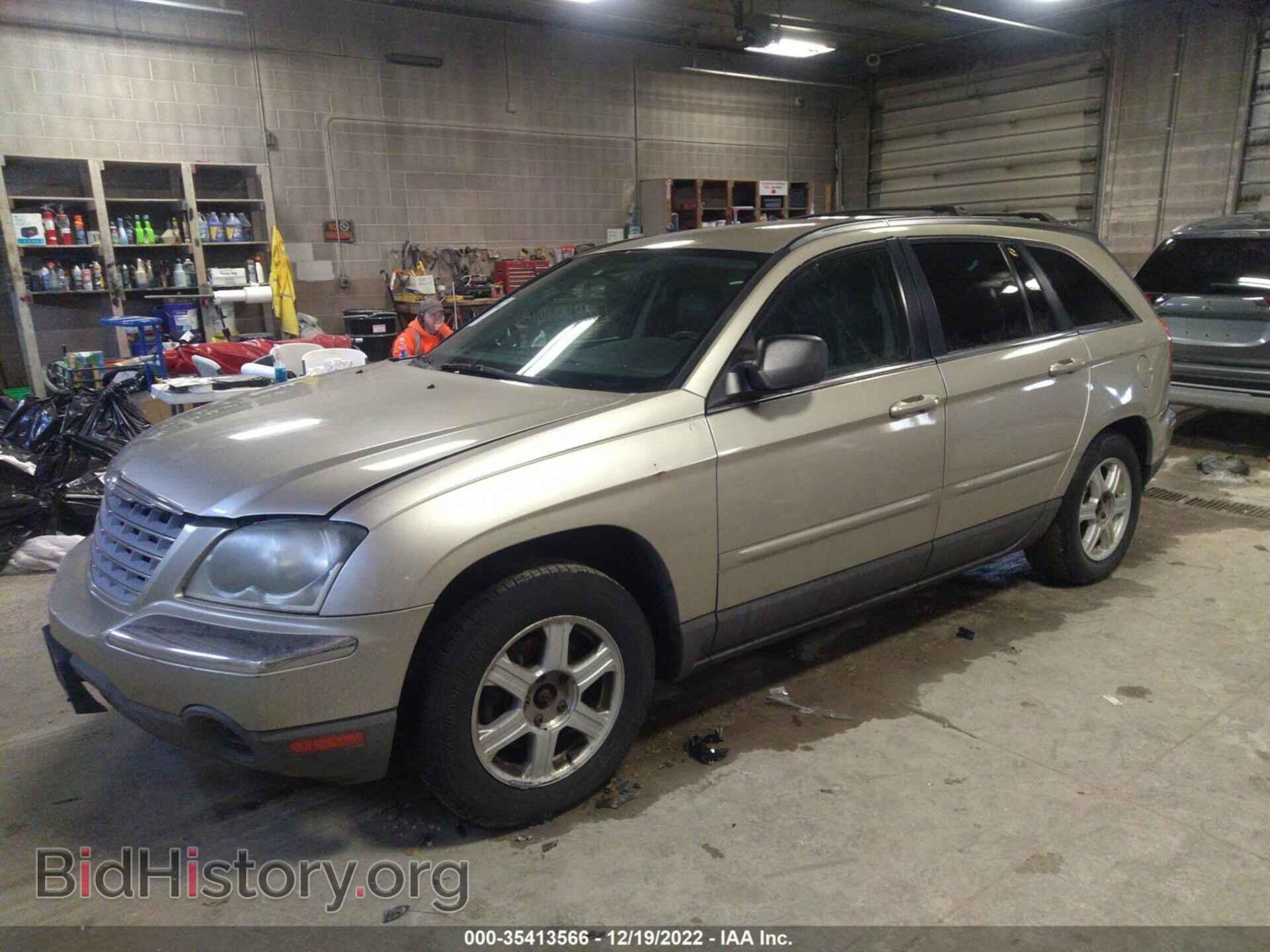2006 CHRYSLER PACIFICA - VIN: 2A4GF68446R612976 - Photo 2