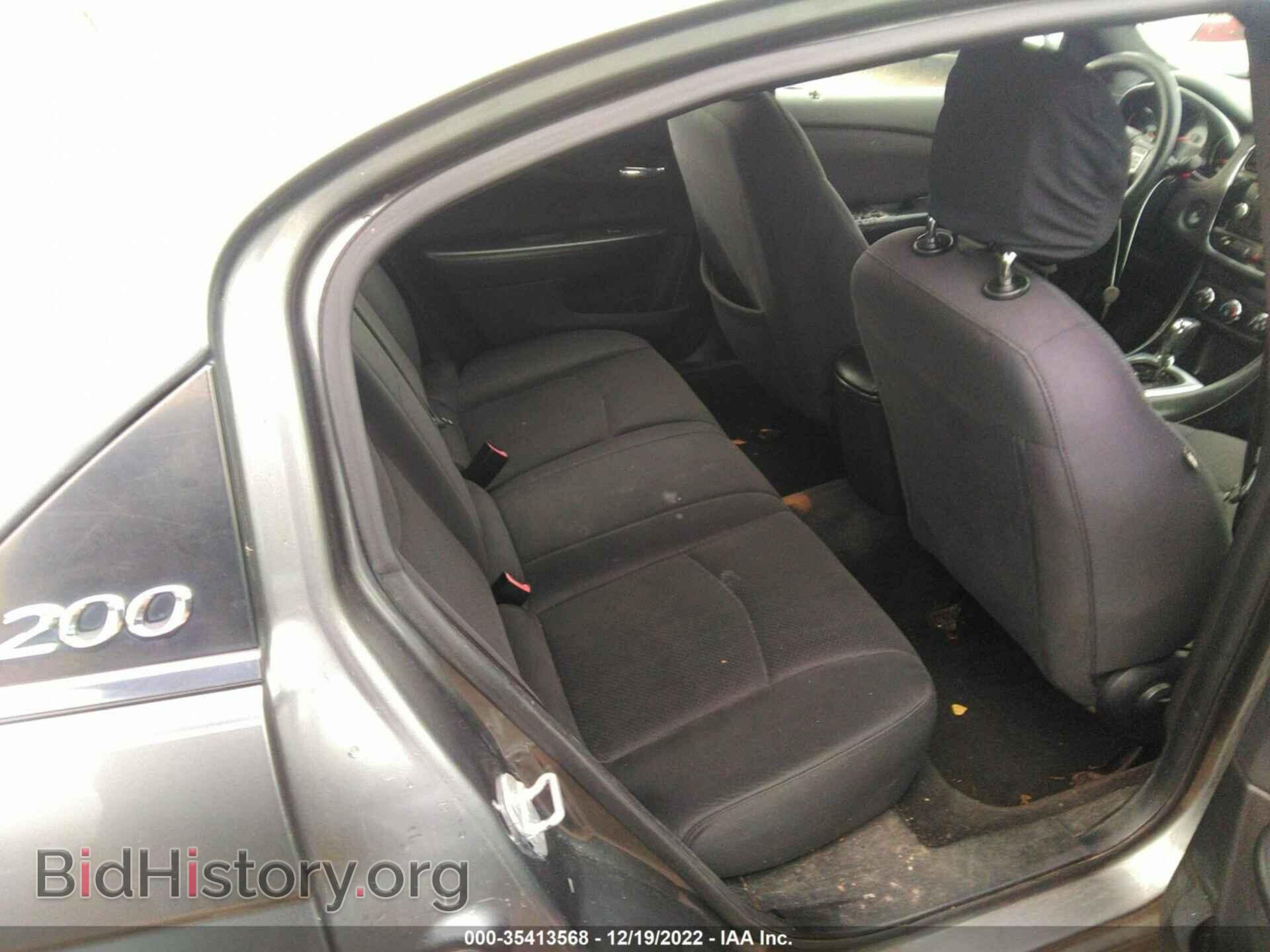 2012 CHRYSLER 200 - VIN: 1C3CCBAB7CN317740 - Photo 8