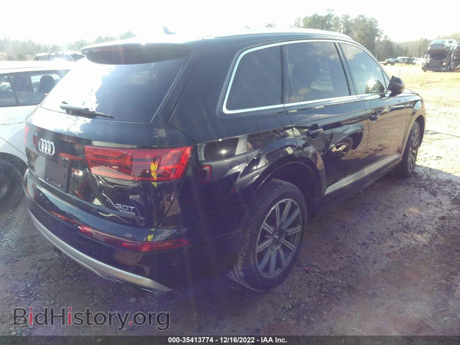 2017 AUDI Q7 - VIN: WA1VAAF76HD009698 - Фото 4