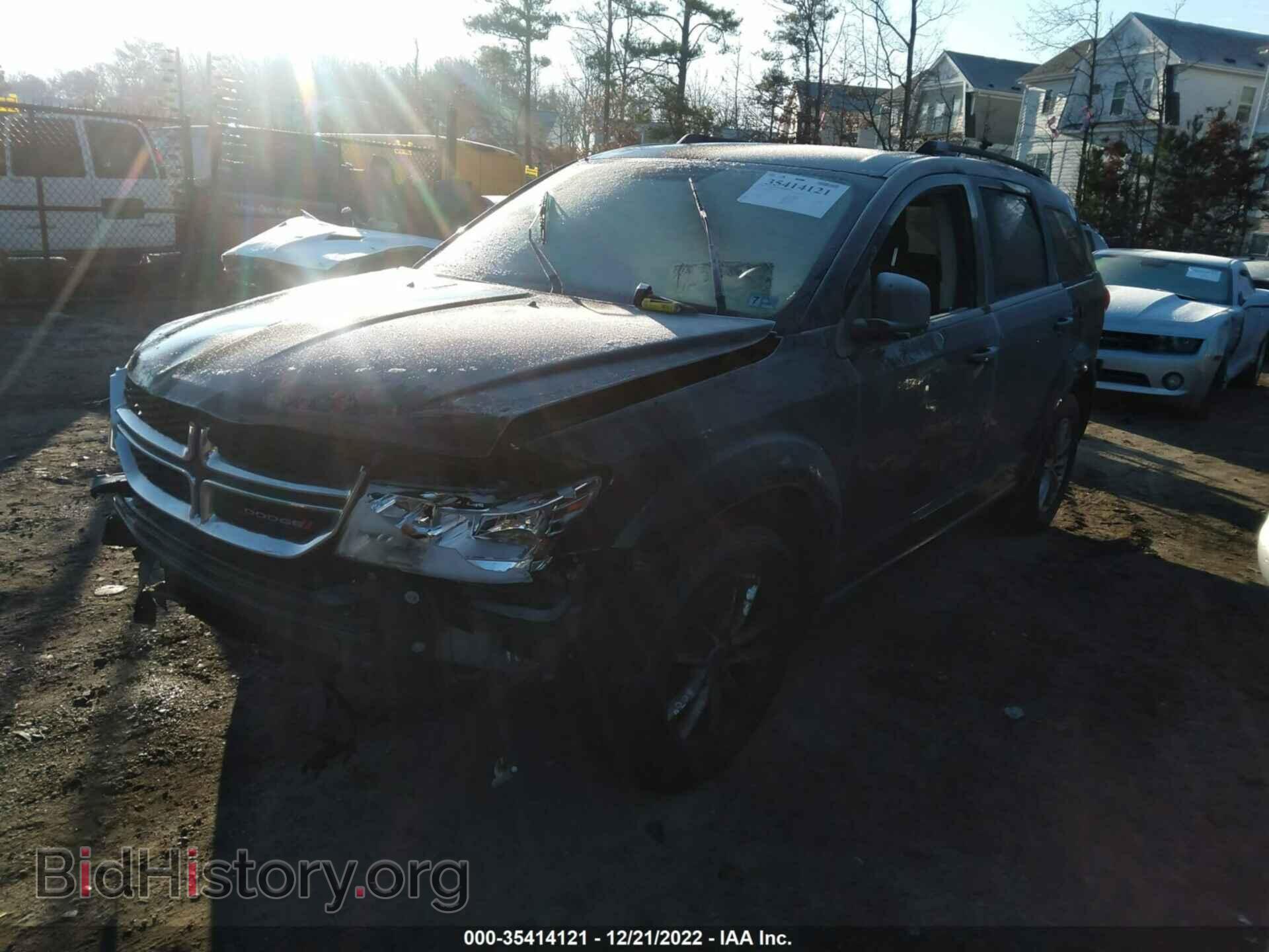 2017 DODGE JOURNEY - VIN: 3C4PDCBGXHT514581 - Photo 2