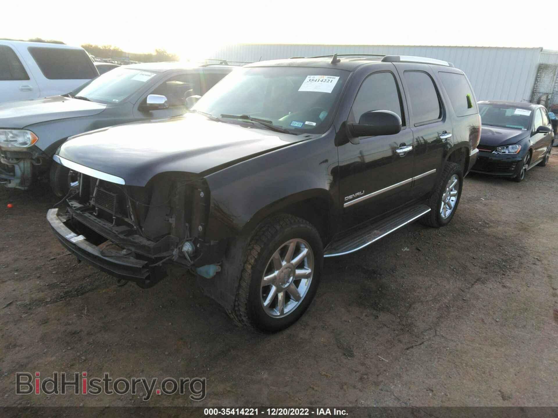 2014 GMC YUKON - VIN: 1GKS2EEF7ER222507 - Photo 2