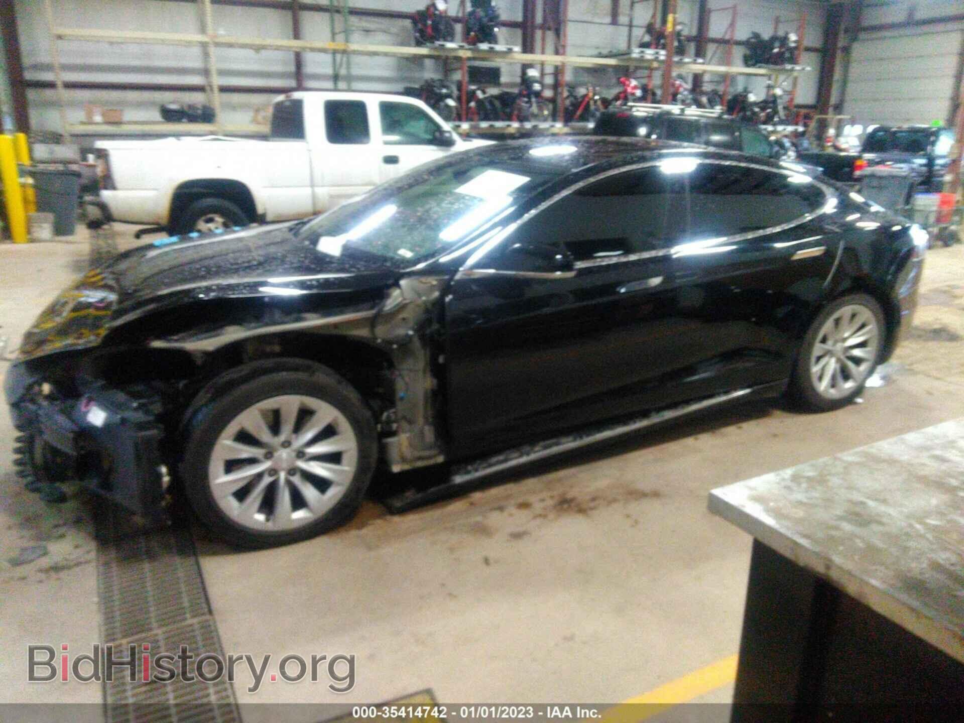2017 TESLA MODEL S - VIN: 5YJSA1E20HF202467 - Фото 2