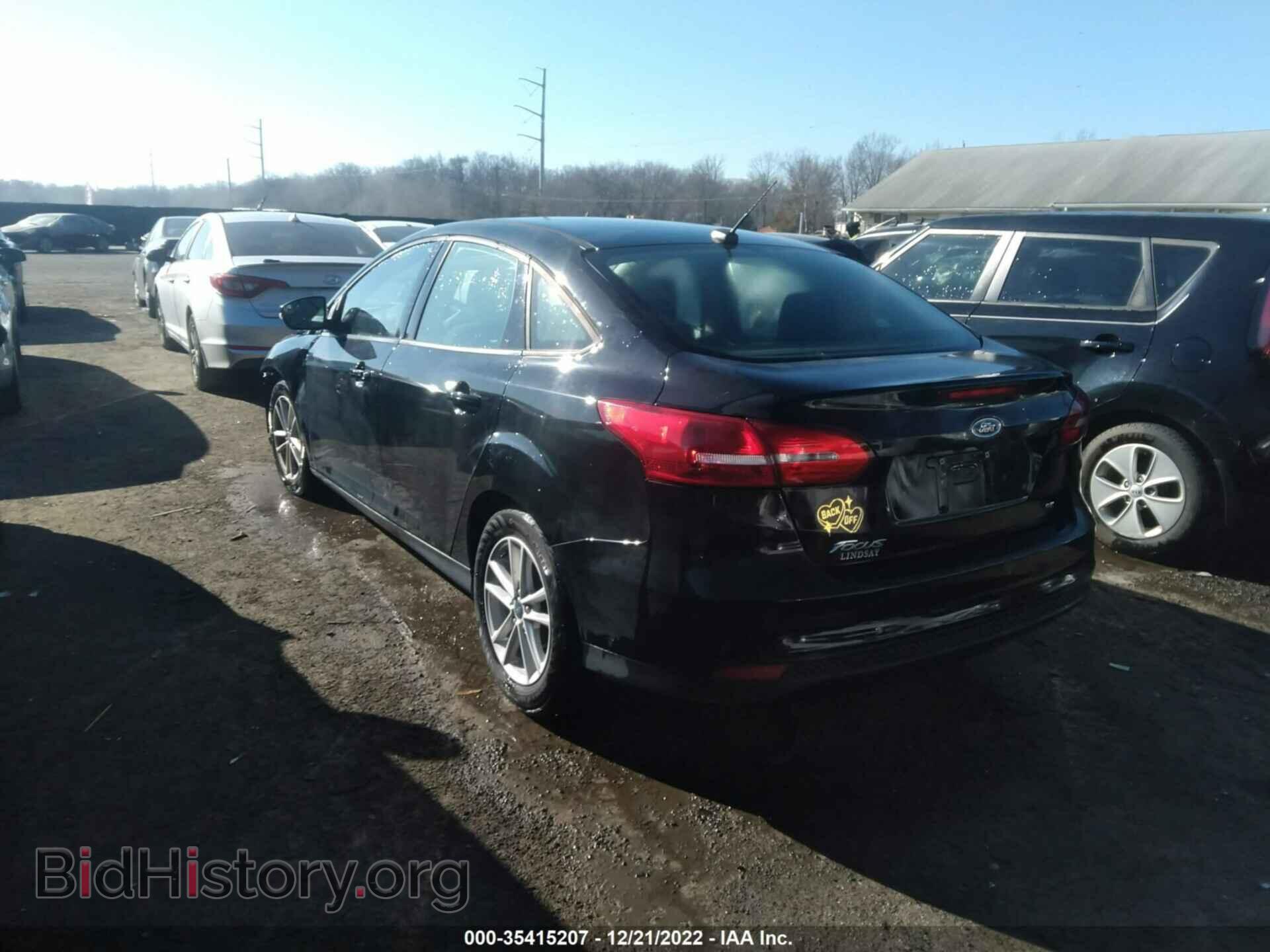 2017 FORD FOCUS - VIN: 1FADP3F28HL312803 - Фото 3