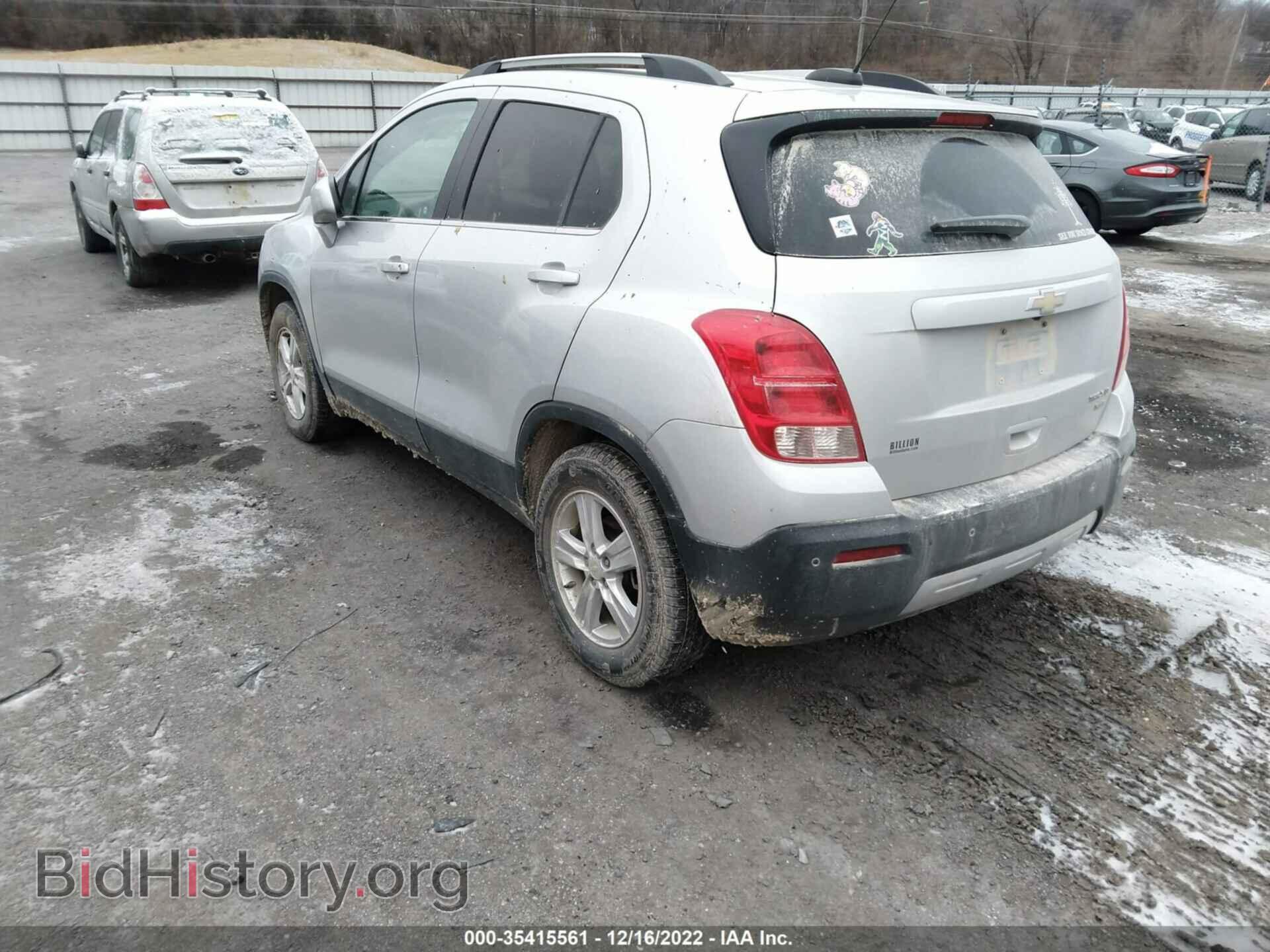 2015 CHEVROLET TRAX - VIN: 3GNCJRSB2FL255636 - Фото 3