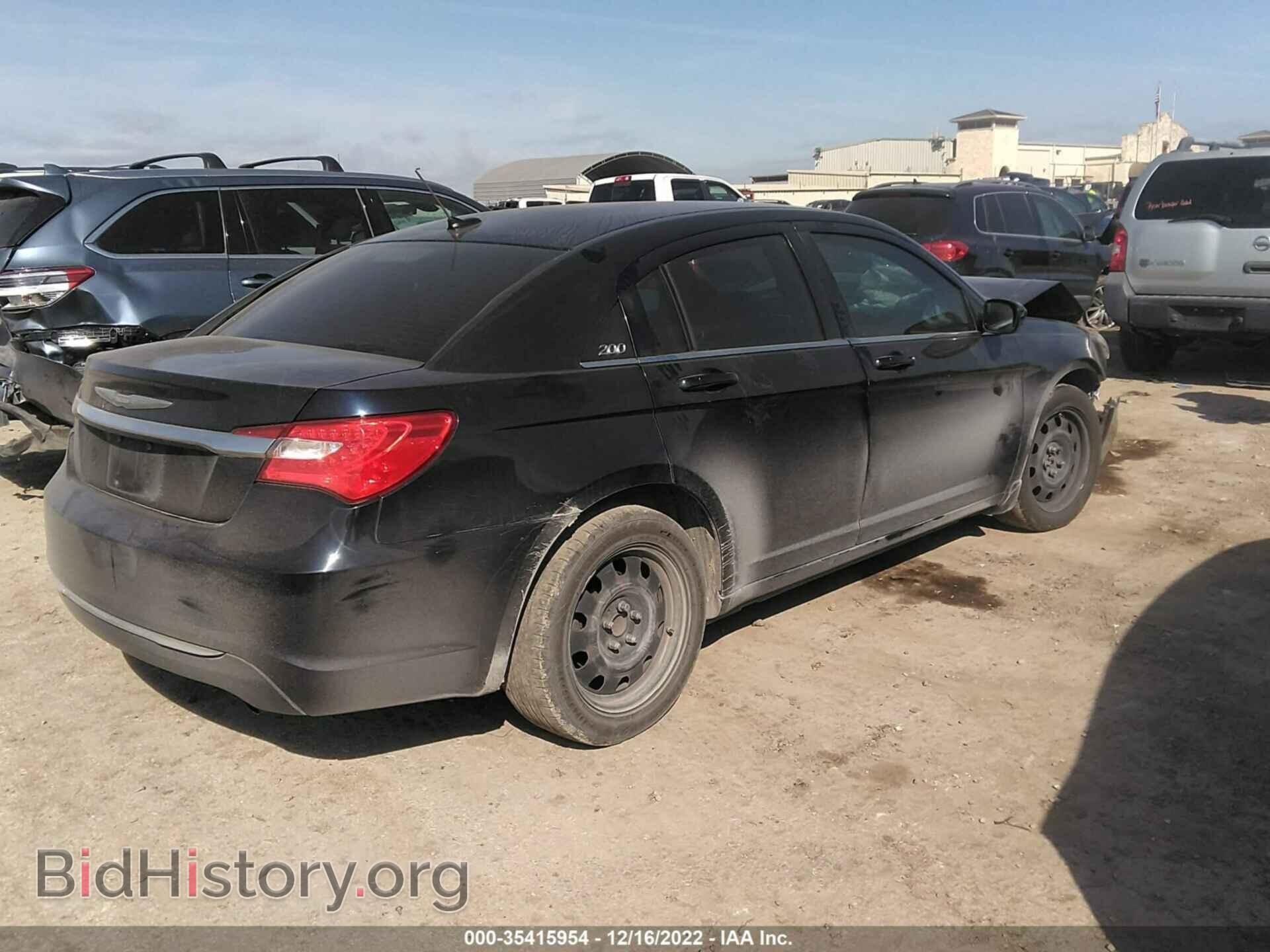 2012 CHRYSLER 200 - VIN: 1C3CCBAB6CN159746 - Фото 4