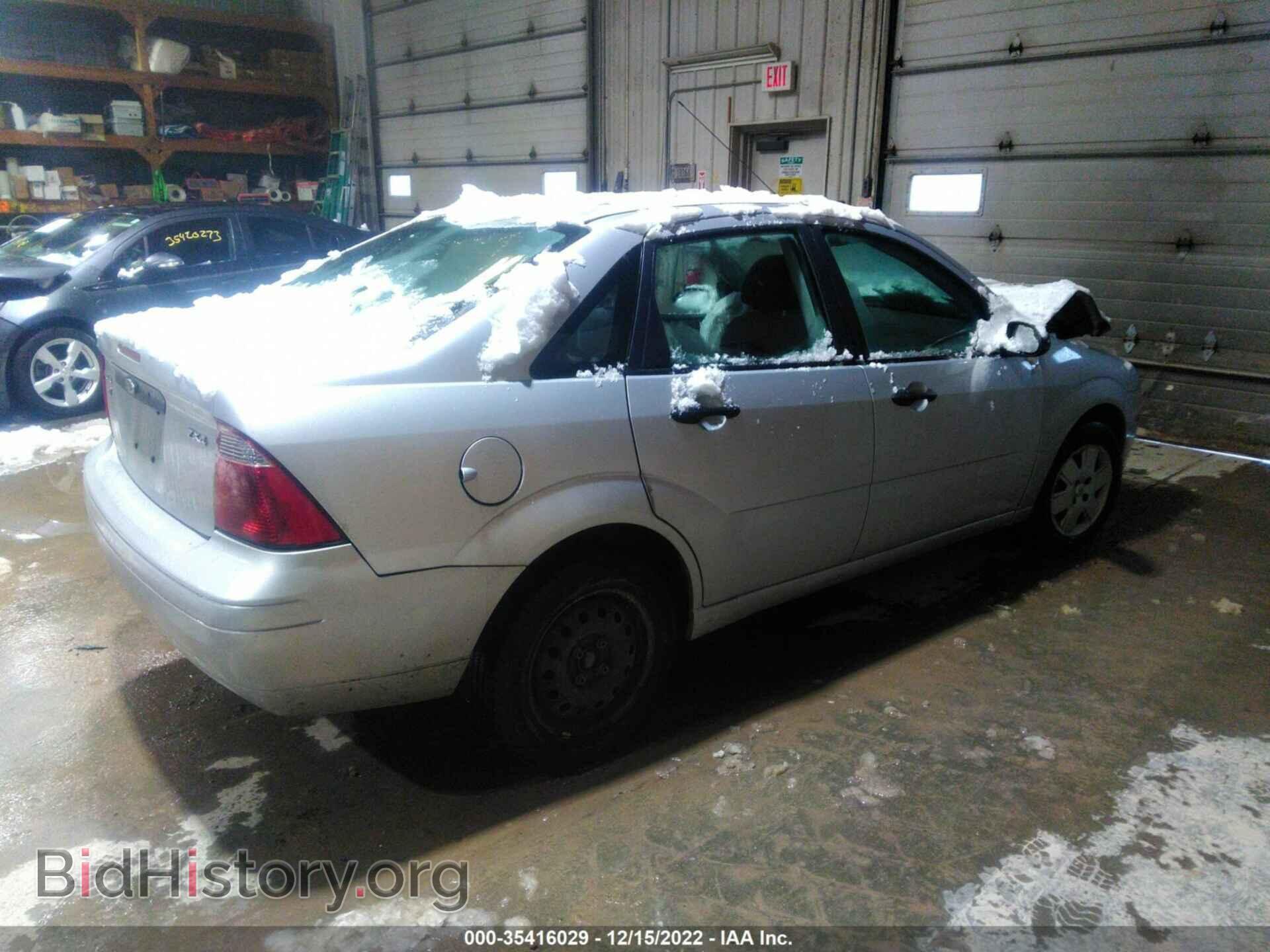 2006 FORD FOCUS - VIN: 1FAHP34NX6W211191 - Фото 4