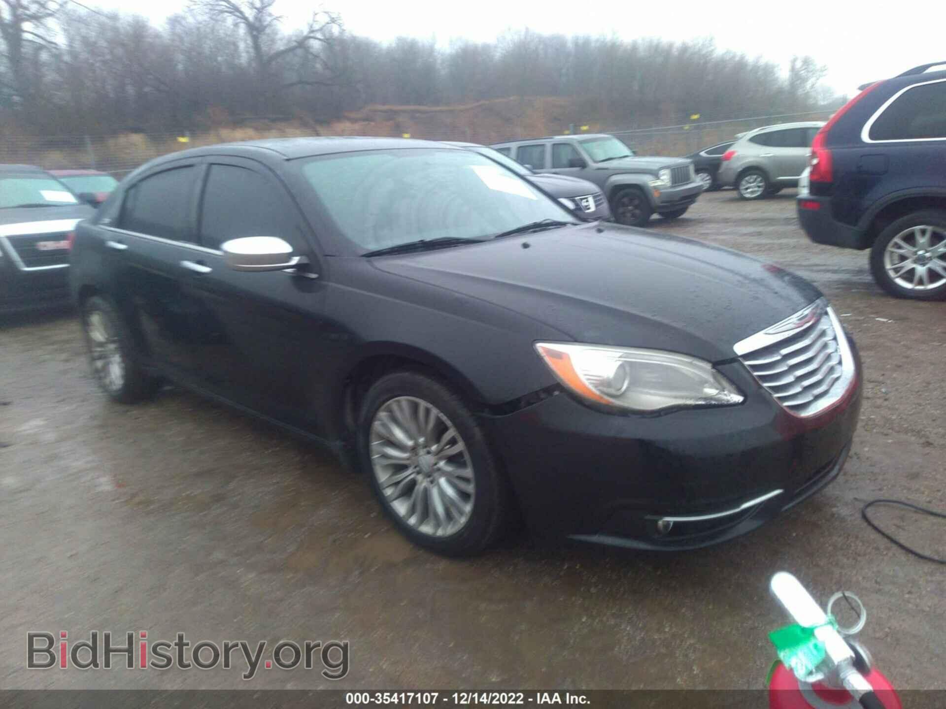 Photo 1C3BC2FG9BN571562 - CHRYSLER 200 2011