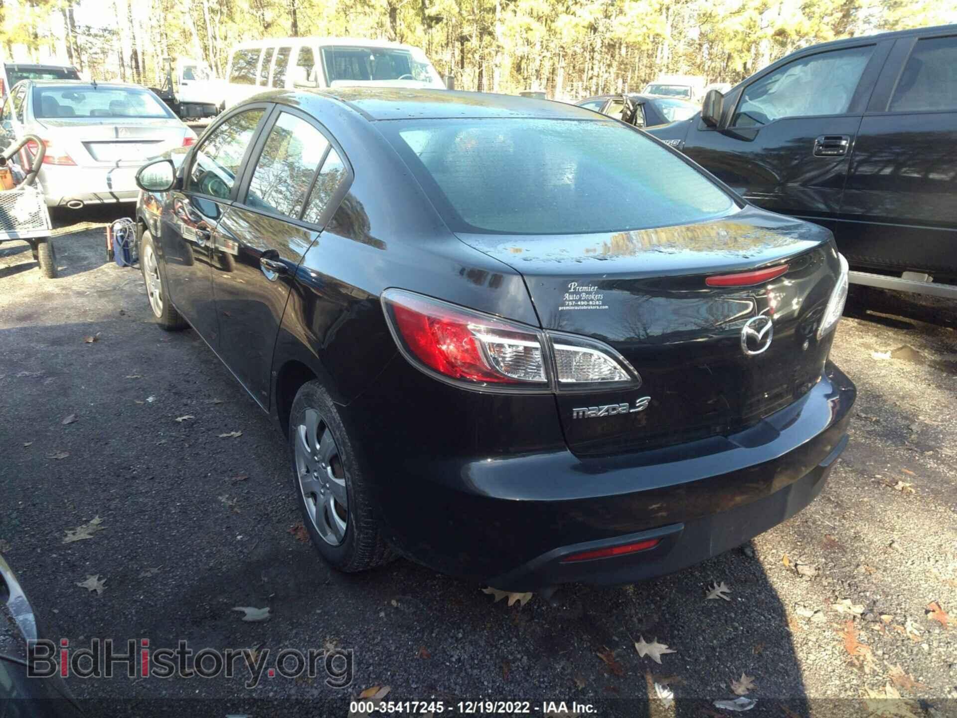 2011 MAZDA MAZDA3 - VIN: JM1BL1UF7B1417987 - Фото 3