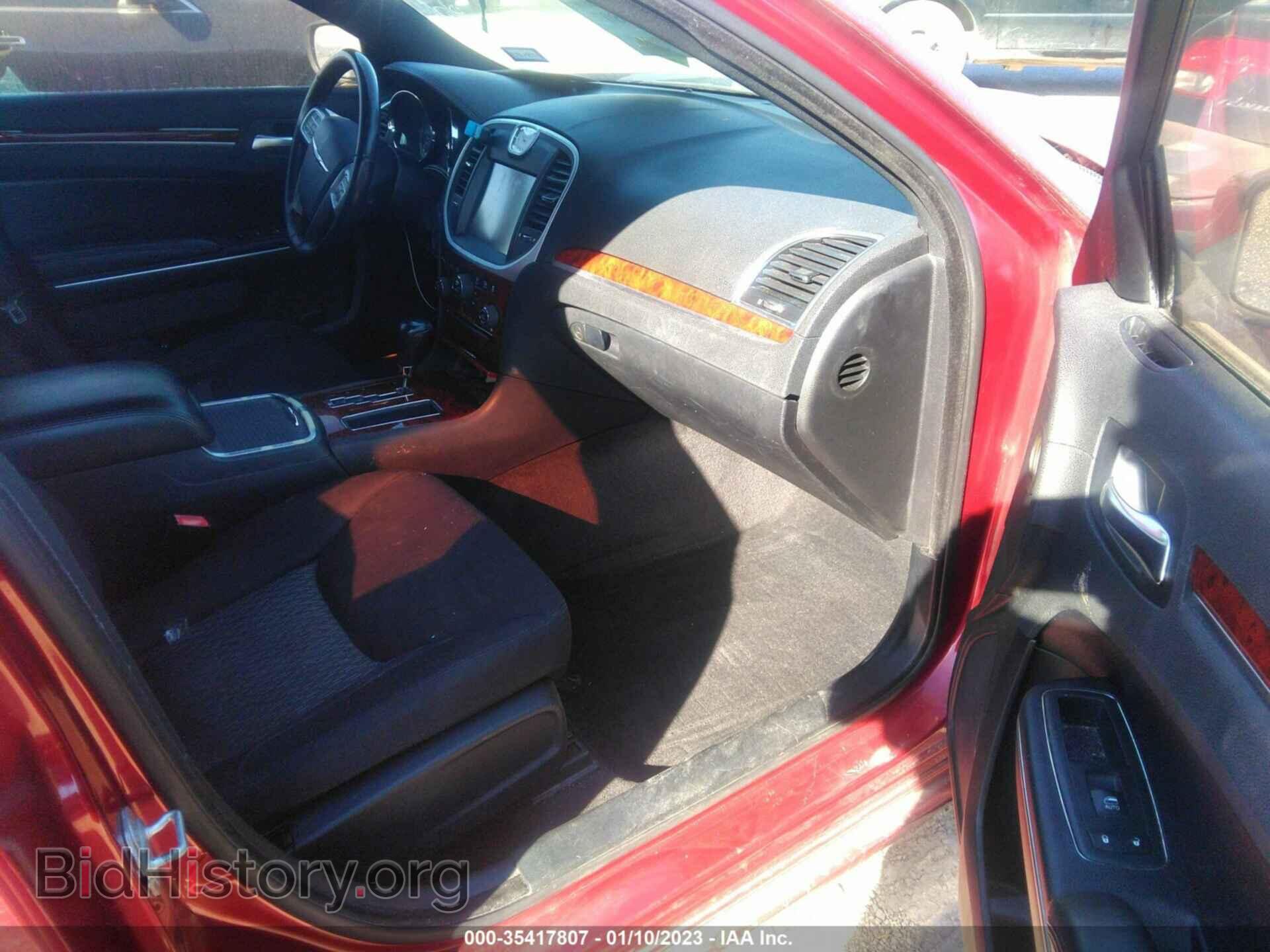 2012 CHRYSLER 300 - VIN: 2C3CCAAG7CH238535 - Фото 5