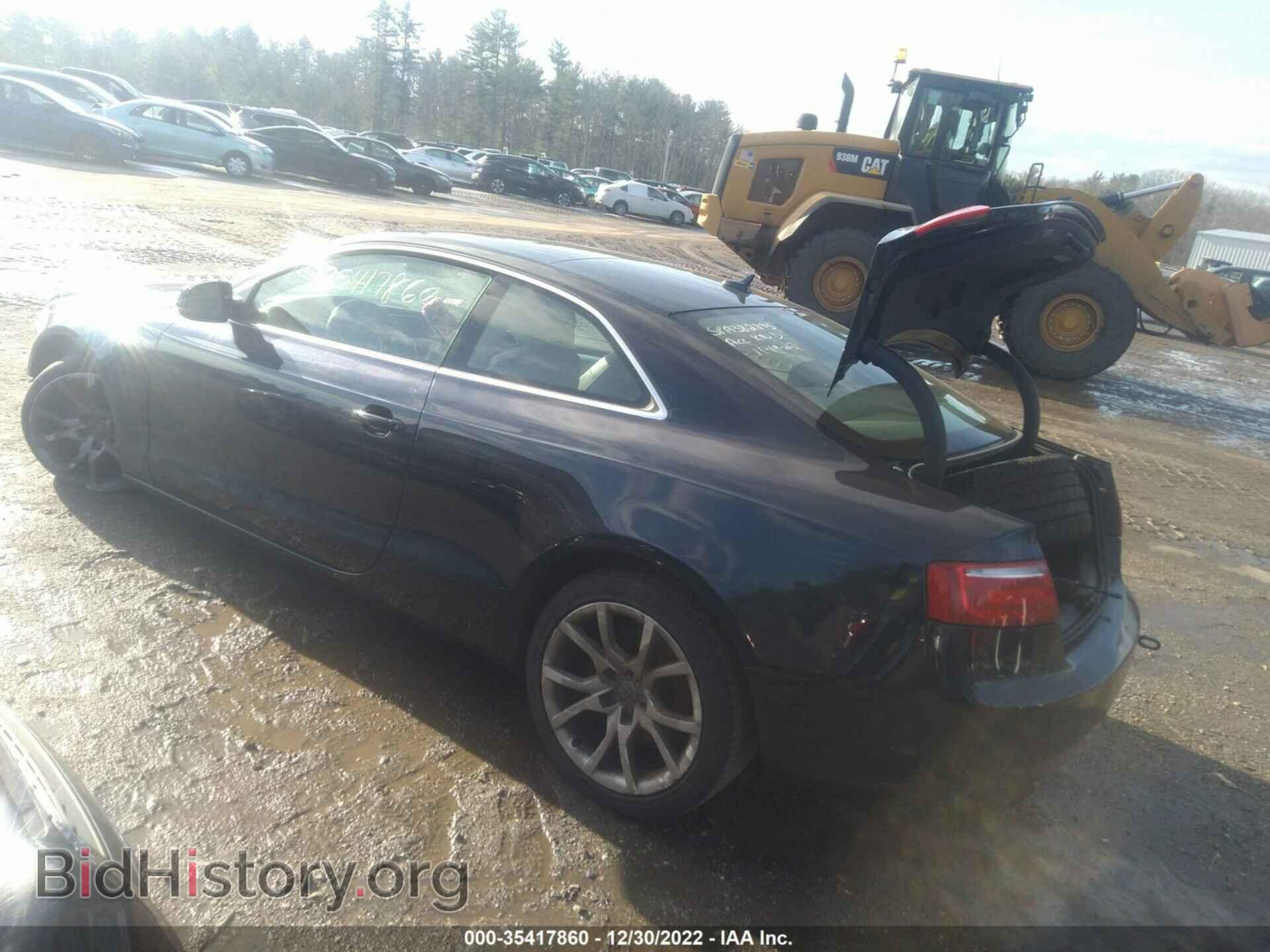 2010 AUDI A5 - VIN: WAUCFAFR1AA040278 - Фото 3