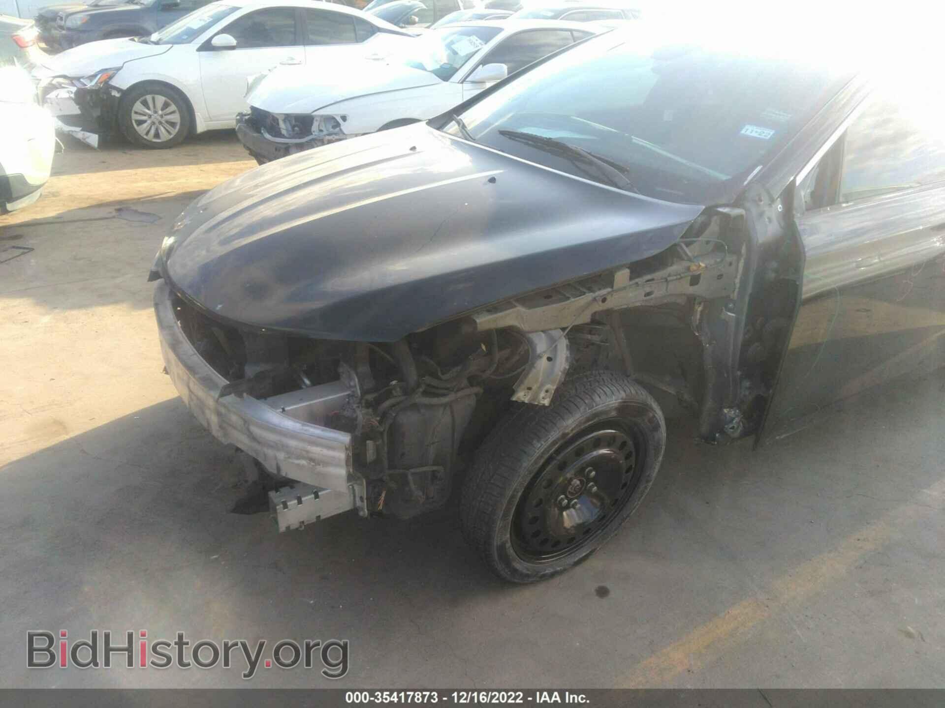 2015 CHRYSLER 200 - VIN: 1C3CCCAB5FN657656 - Фото 6