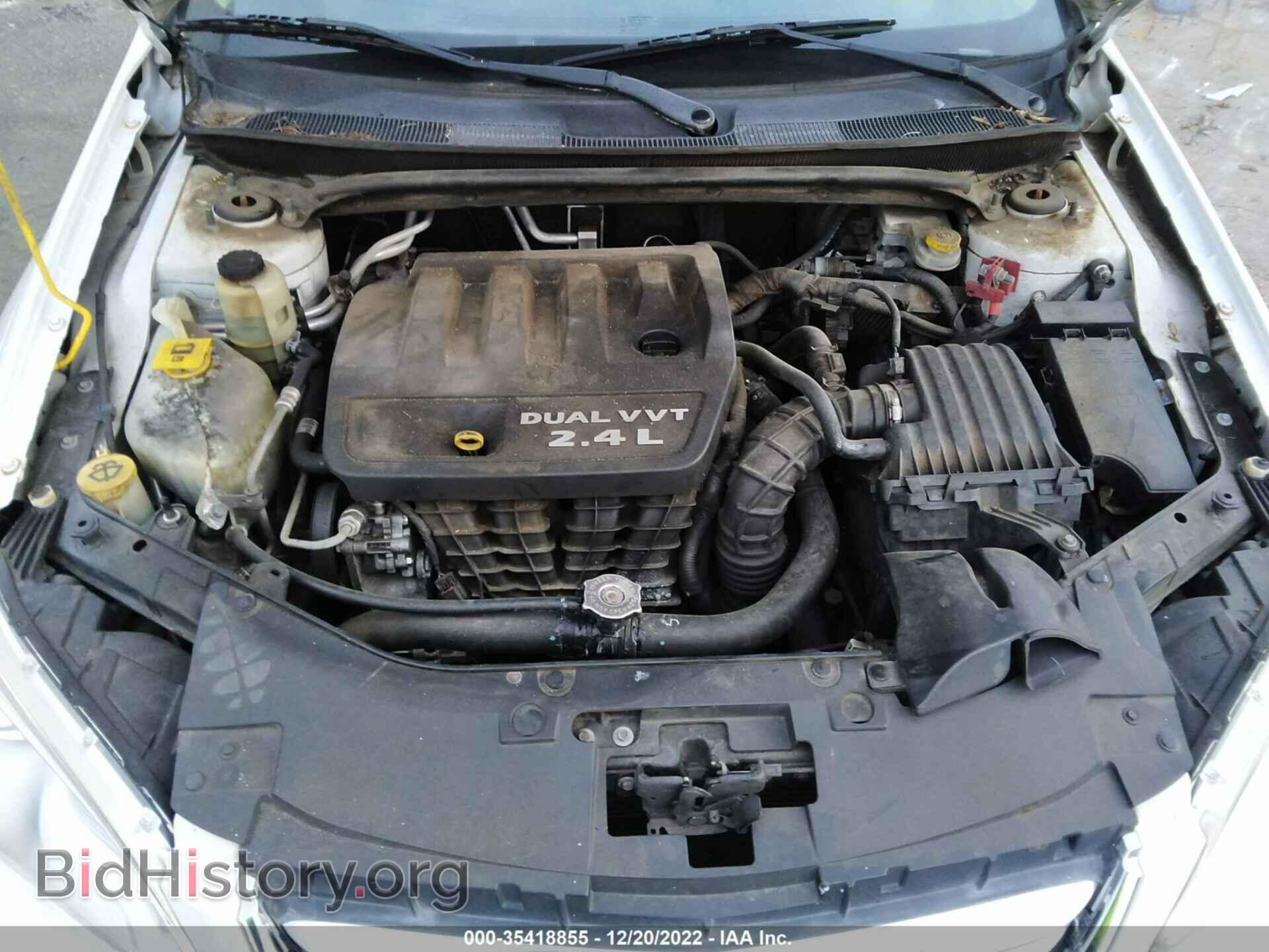 2011 CHRYSLER 200 - VIN: 1C3BC2FB5BN569005 - Photo 10