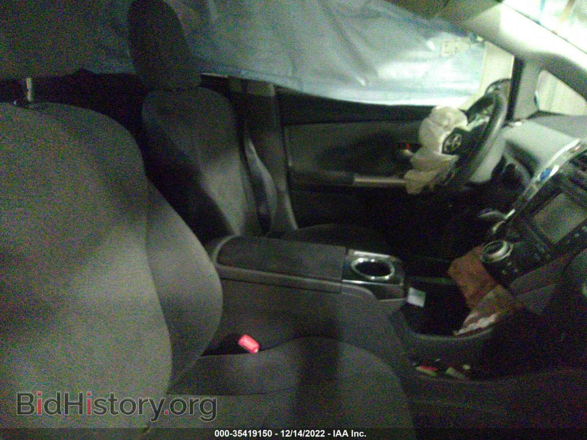 2014 TOYOTA PRIUS V - VIN: JTDZN3EU4EJ015236 - Фото 5