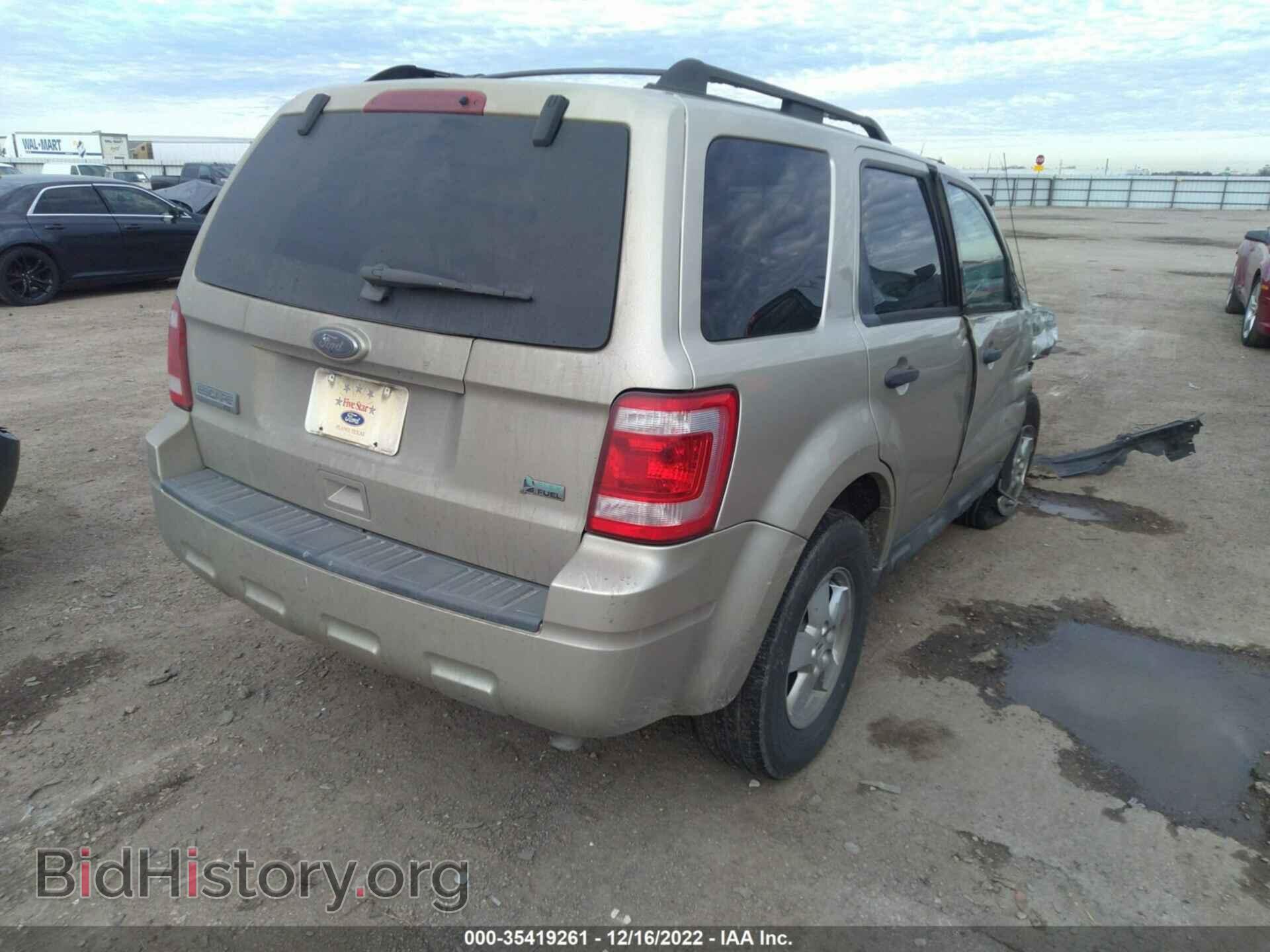 2010 FORD ESCAPE - VIN: 1FMCU0DG8AKD19012 - Фото 4