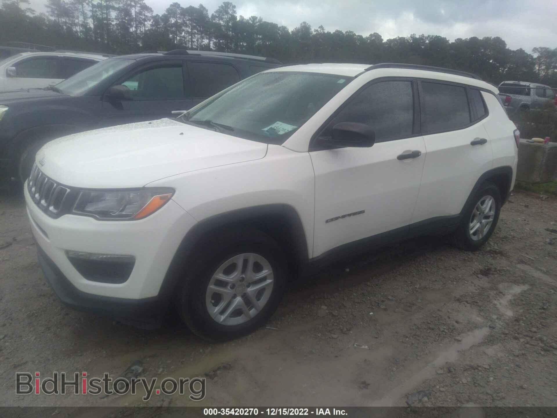2017 JEEP COMPASS - VIN: 3C4NJCAB7HT668929 - Фото 2