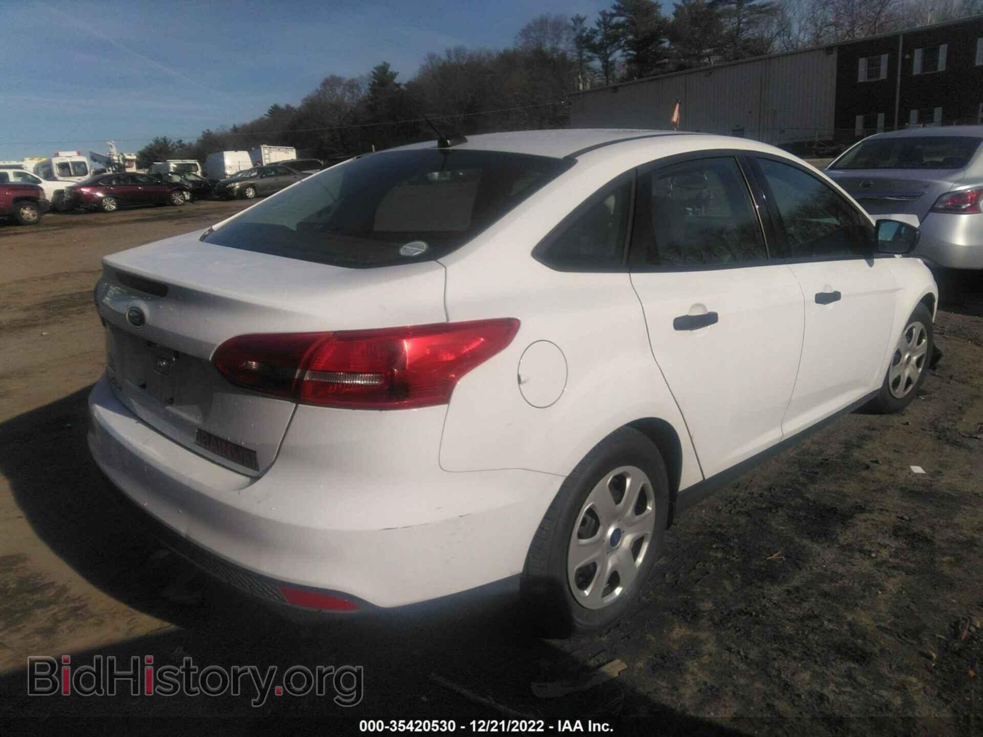 2017 FORD FOCUS - VIN: 1FADP3E24HL206964 - Photo 4