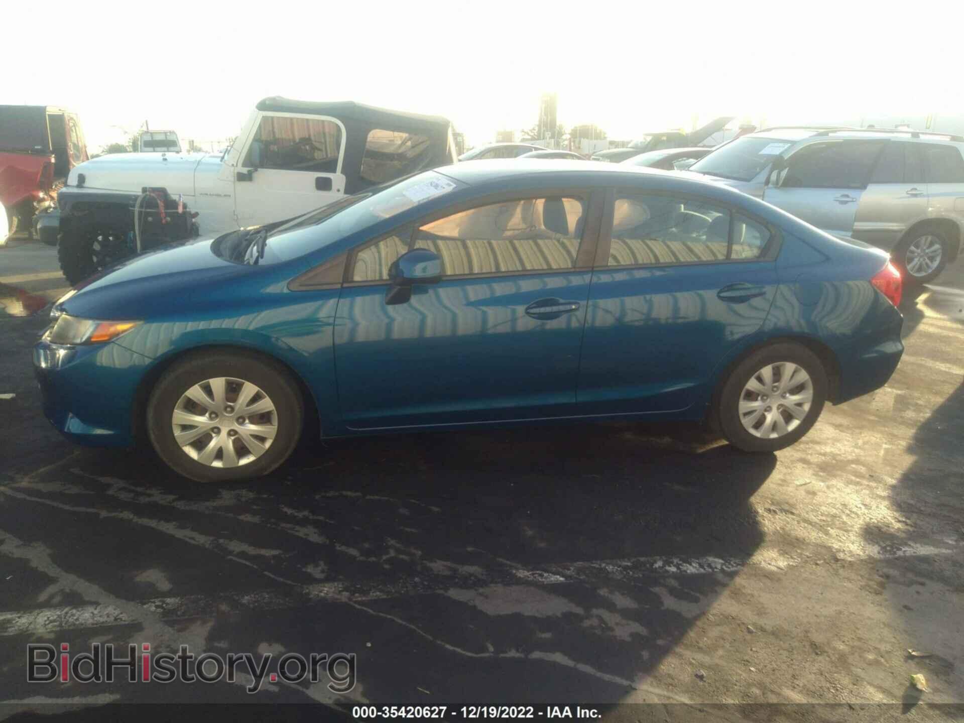 2012 HONDA CIVIC SDN - VIN: 2HGFB2F51CH579701 - Фото 2