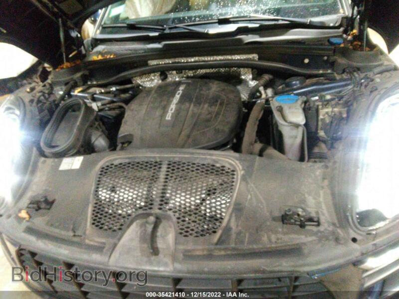 2018 Porsche MACAN (VIN WP1AA2A51JLB07497) — photo 10 of 11