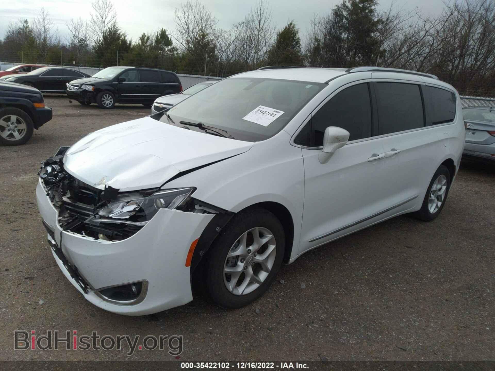 2020 CHRYSLER PACIFICA - VIN: 2C4RC1BG2LR115935 - Photo 2