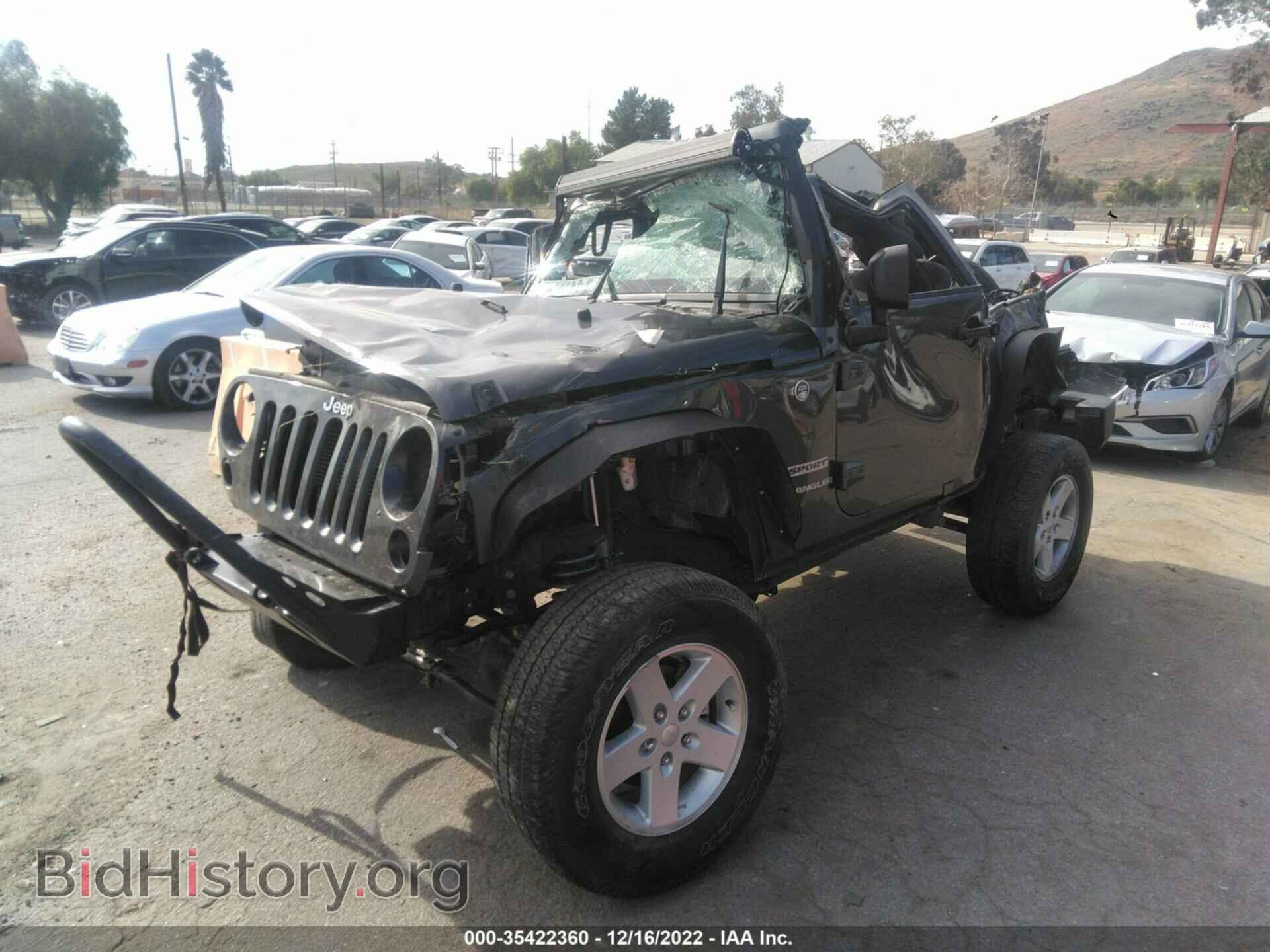 2017 JEEP WRANGLER - VIN: 1C4AJWAG2HL752051 - Фото 2