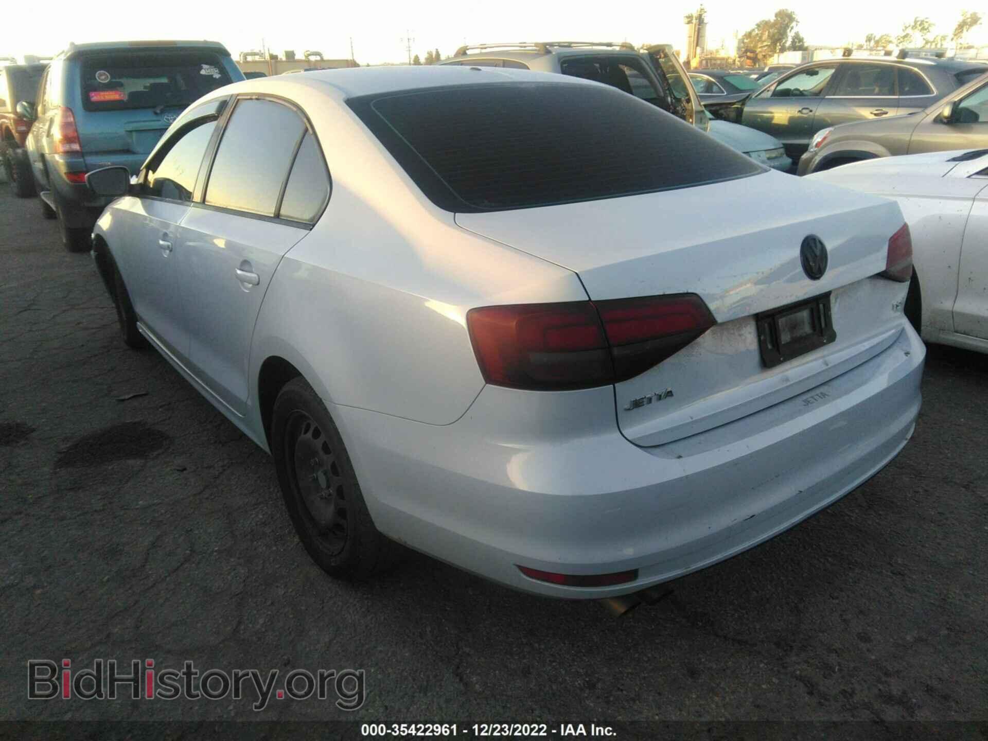2017 VOLKSWAGEN JETTA - VIN: 3VW2B7AJ6HM365663 - Фото 3