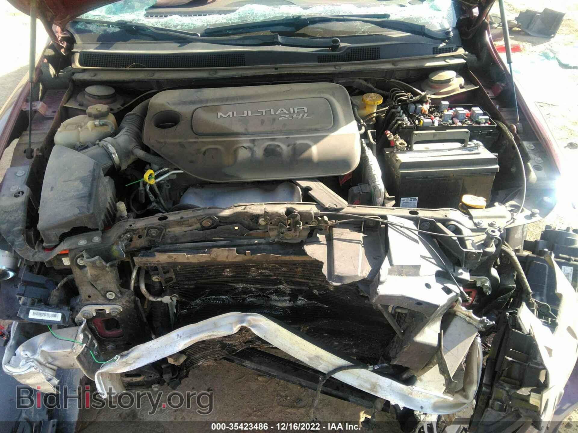 2015 CHRYSLER 200 - VIN: 1C3CCCAB6FN749648 - Photo 10