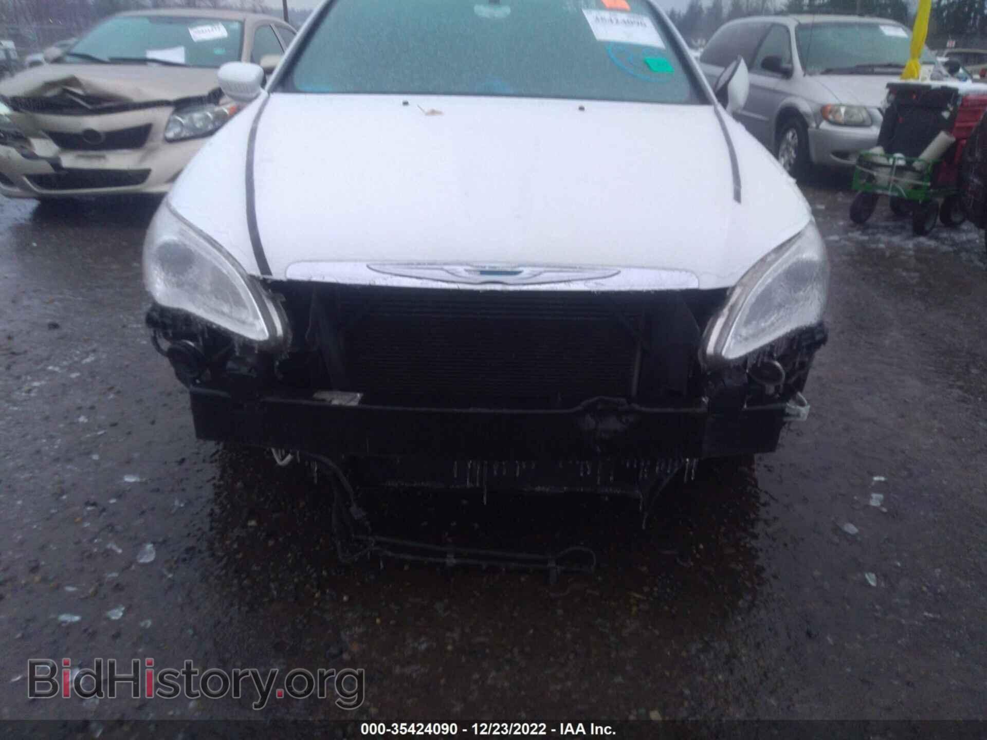 2012 CHRYSLER 200 - VIN: 1C3CCBAB0CN212764 - Фото 6