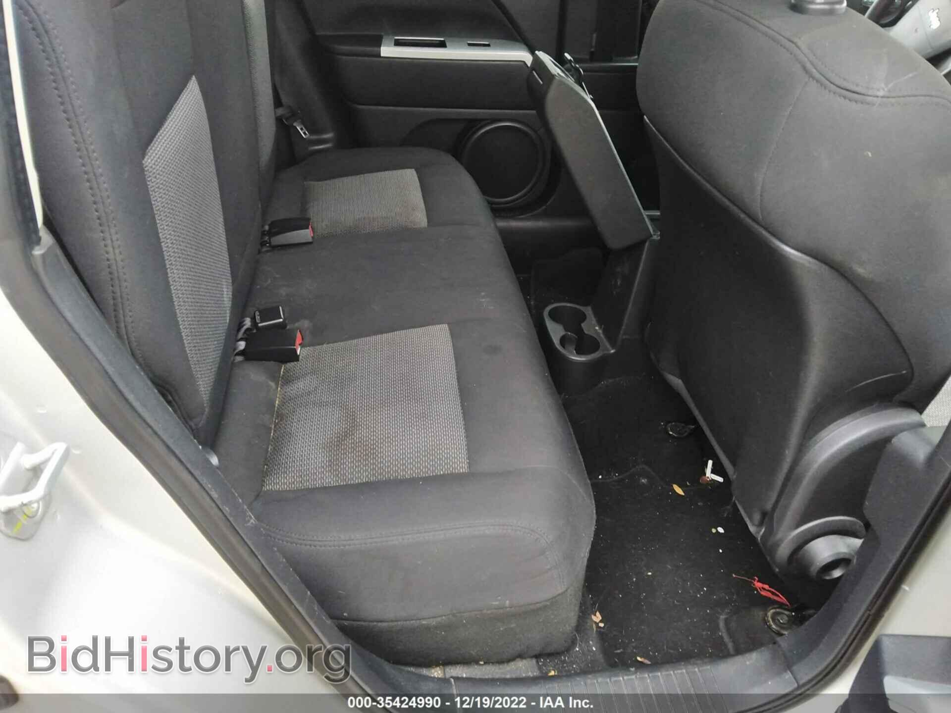 2008 JEEP COMPASS - VIN: 1J8FT47W48D580420 - Фото 8
