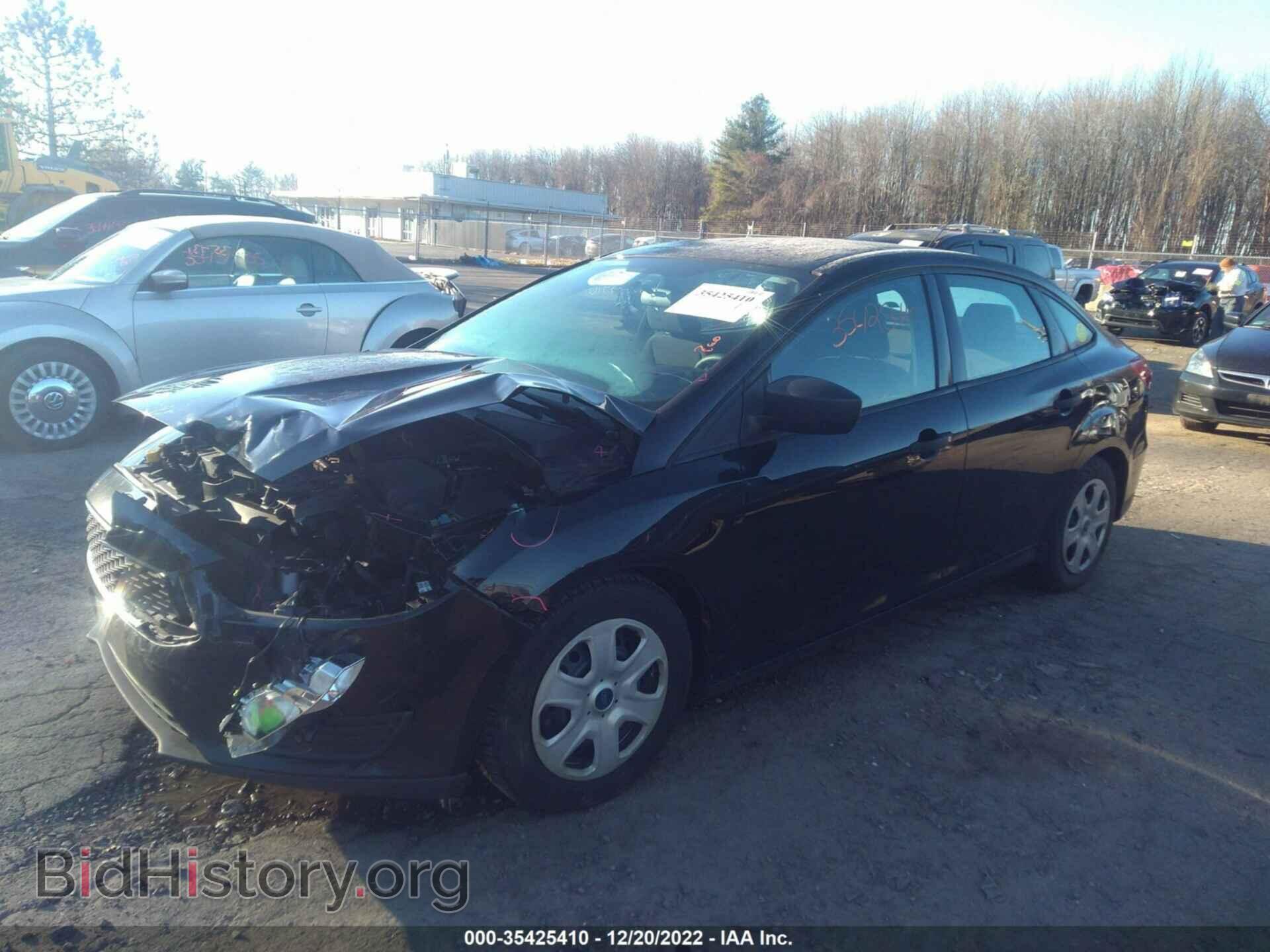2016 FORD FOCUS - VIN: 1FADP3E29GL401196 - Фото 2
