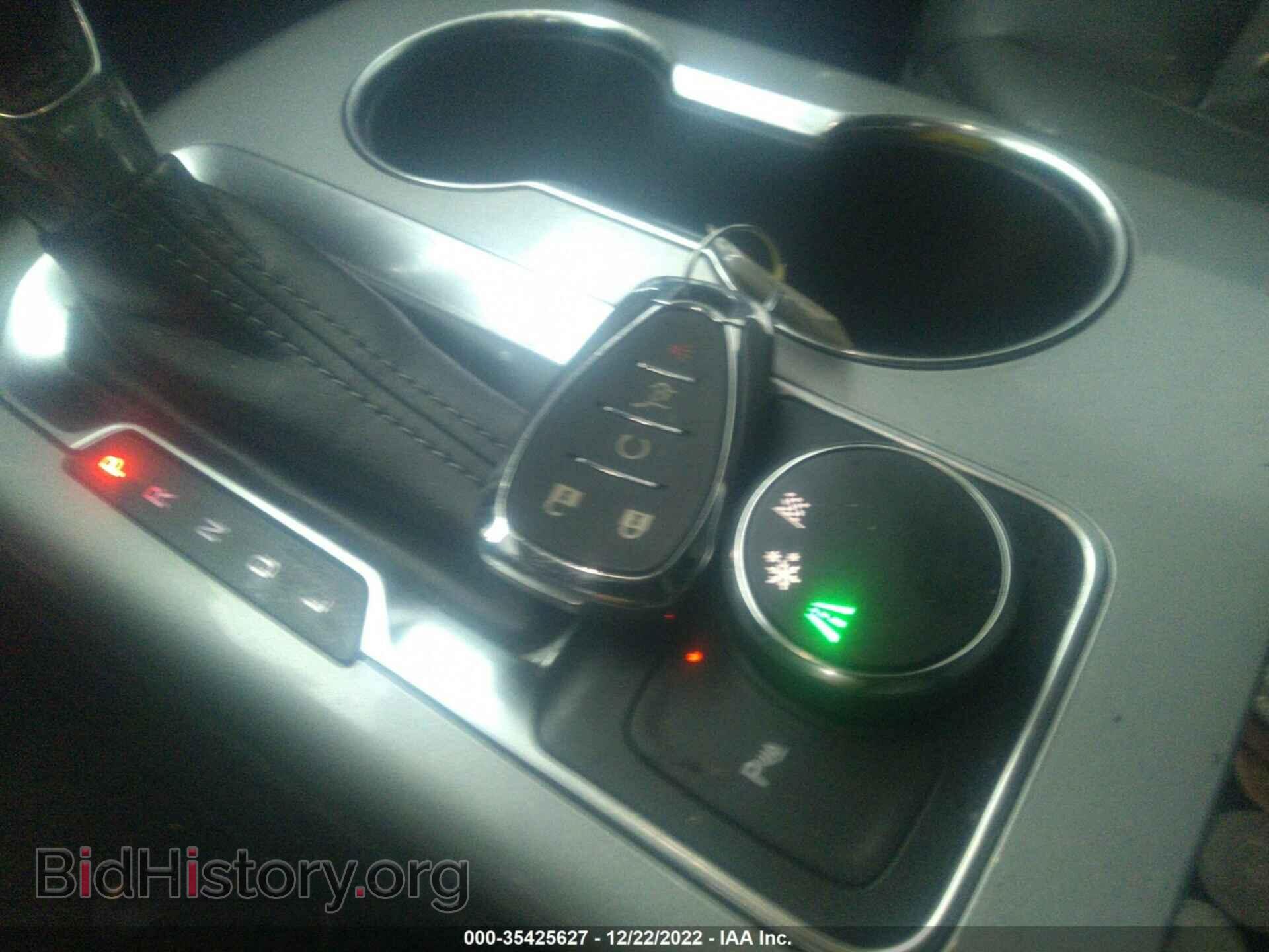 2020 CHEVROLET BLAZER - VIN: 3GNKBDRS6LS585931 - Photo 11