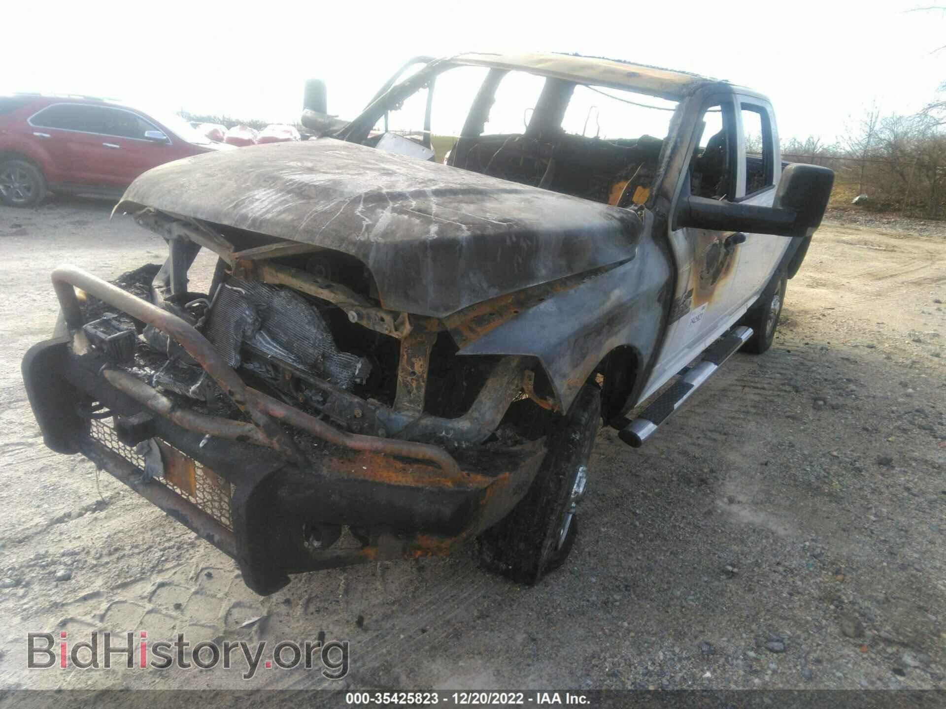 2014 RAM 2500 - VIN: 3C6UR5CL5EG246336 - Фото 2